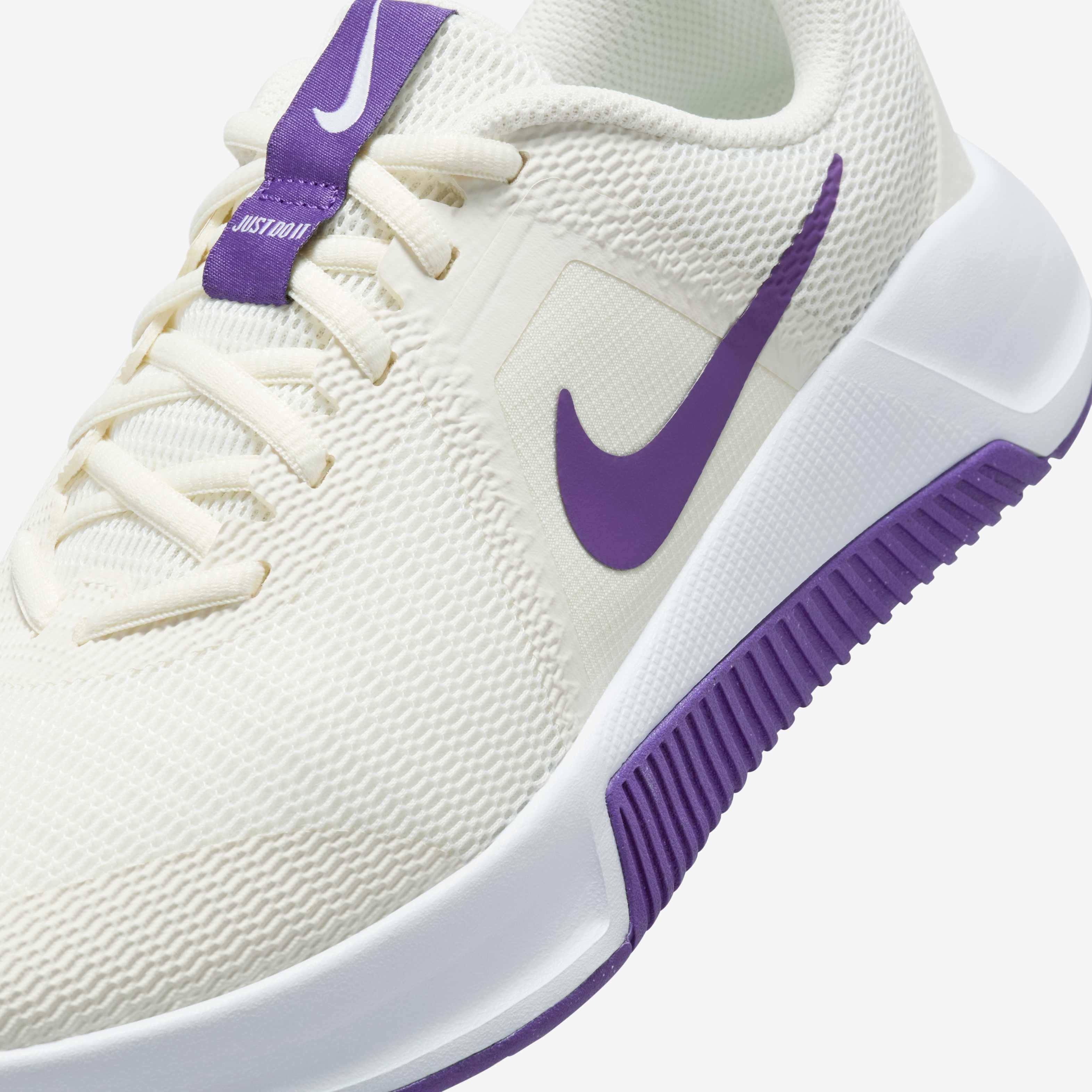 Nike MC Trainer 3 image number 6