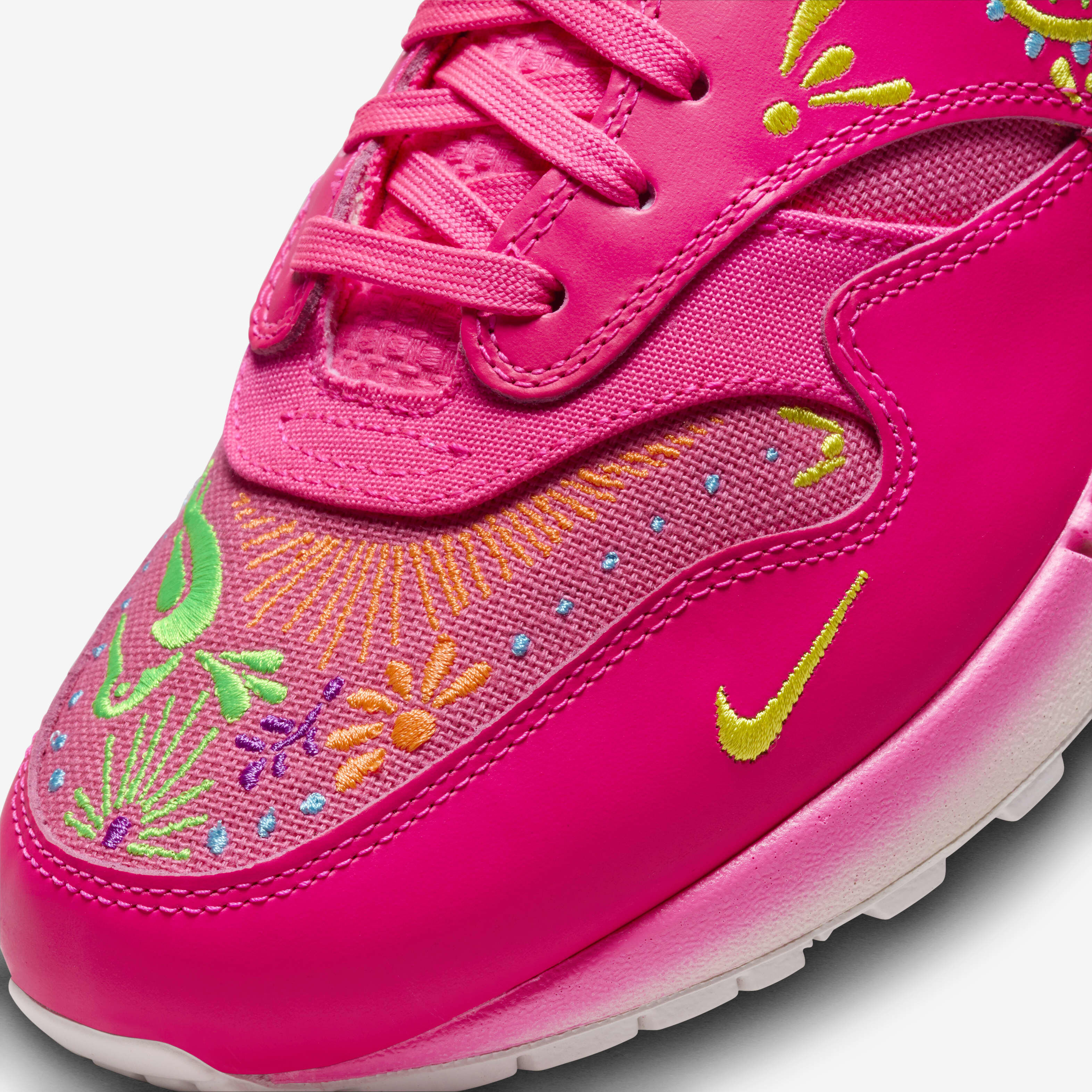 Buy Nike Air Max 1 Premium Shoes Nike Saudi Official