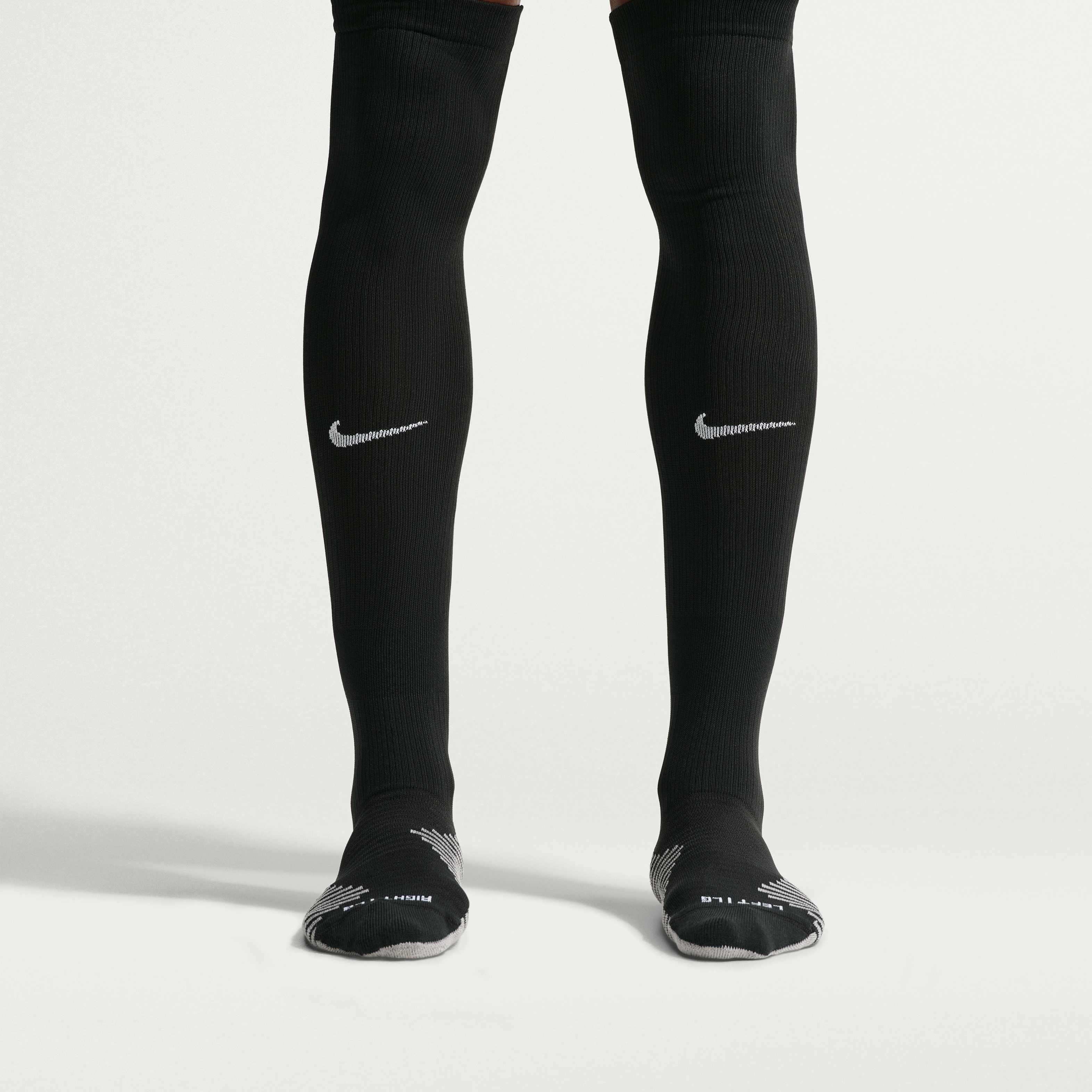 Nike Dri-FIT Strike image number 1