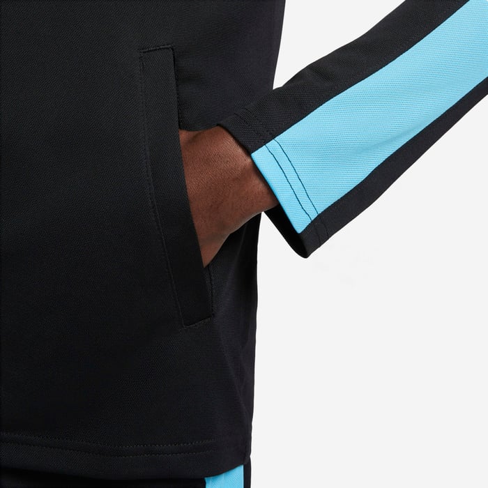 Nike Academy image number 3 Nike Academy image number 3