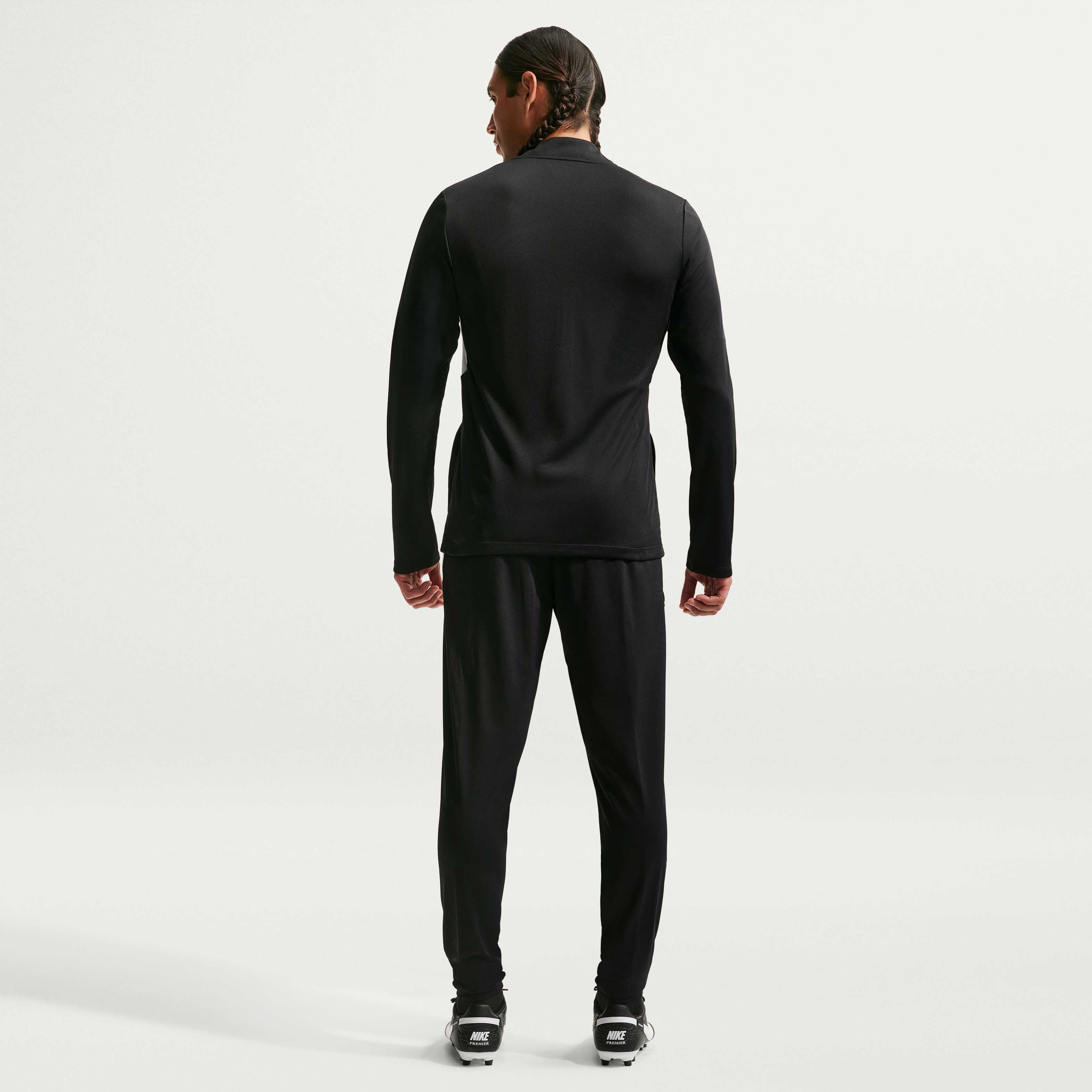 Nike Academy image number 6