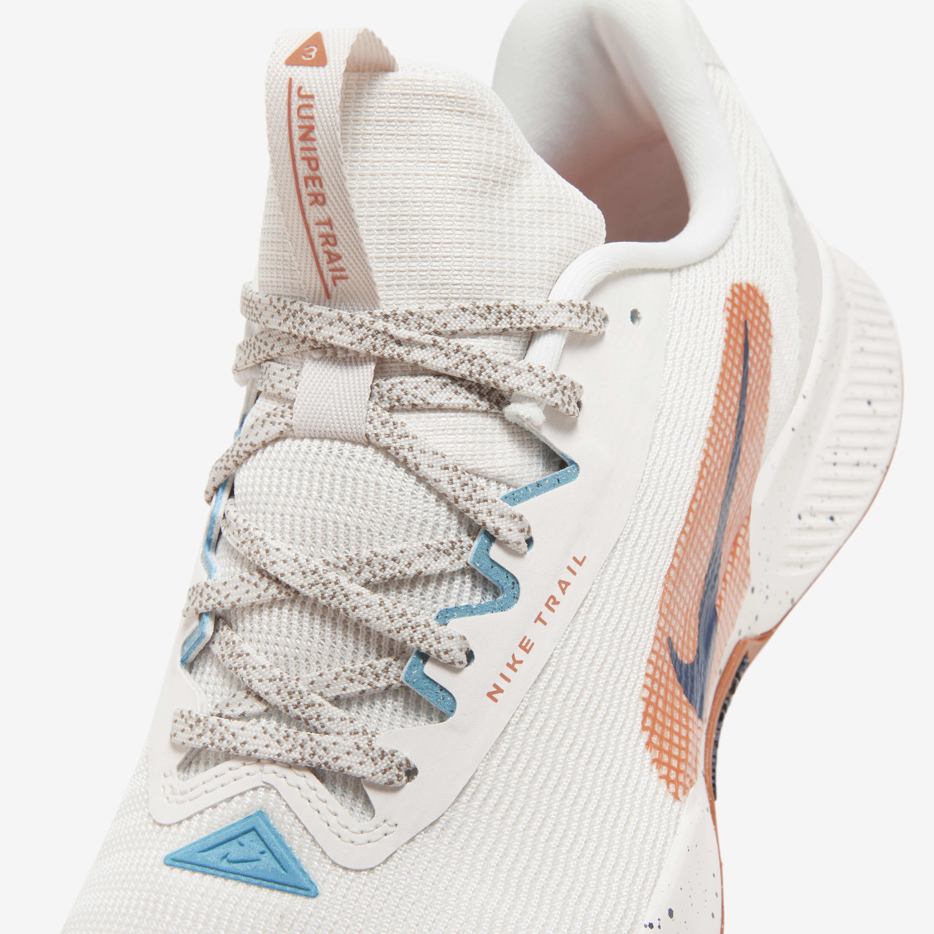 natsu*　1011 nike-pegasus-trail-5-gore-tex-