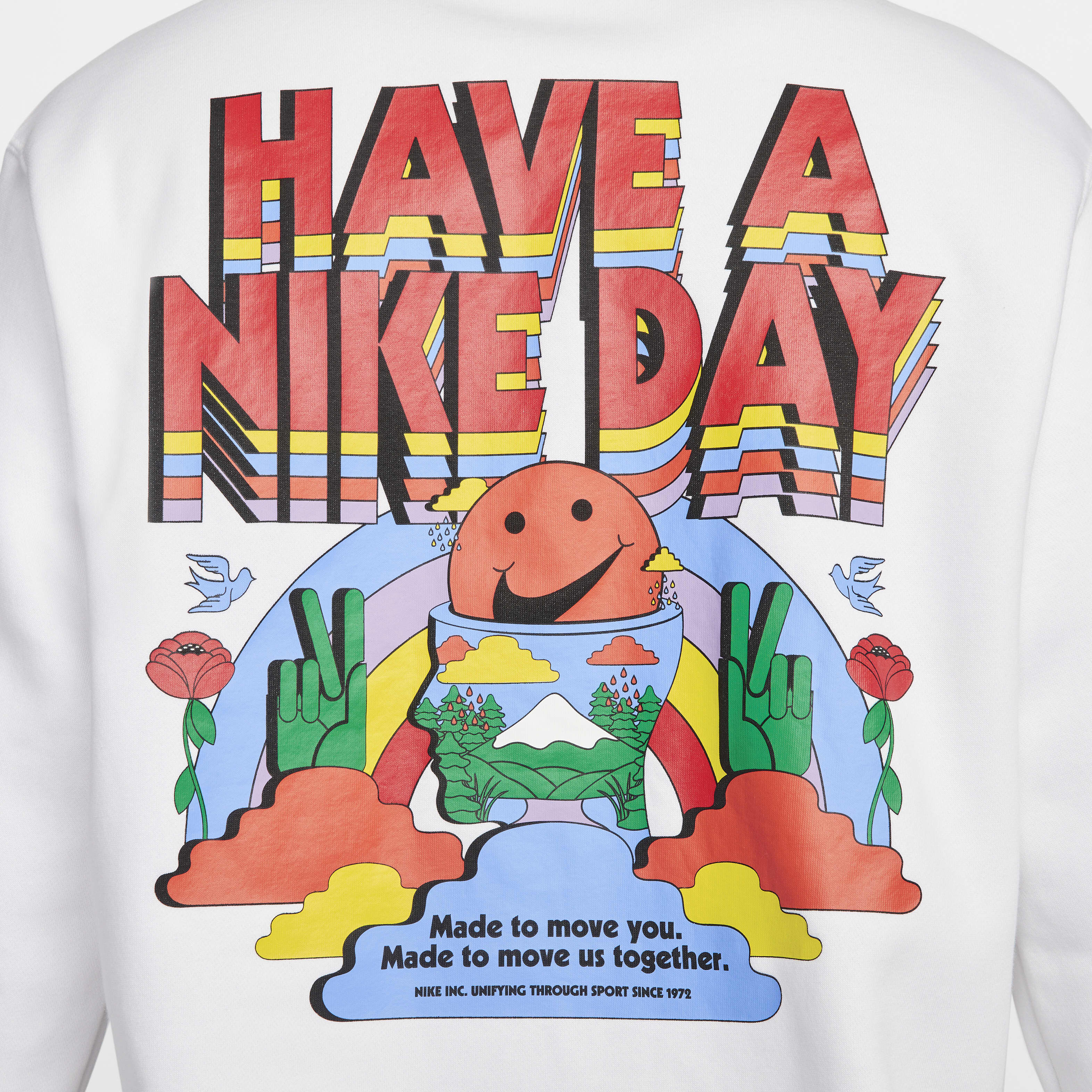 Buy Nike Sportswear Men s Fleece Crew Nike Saudi Official