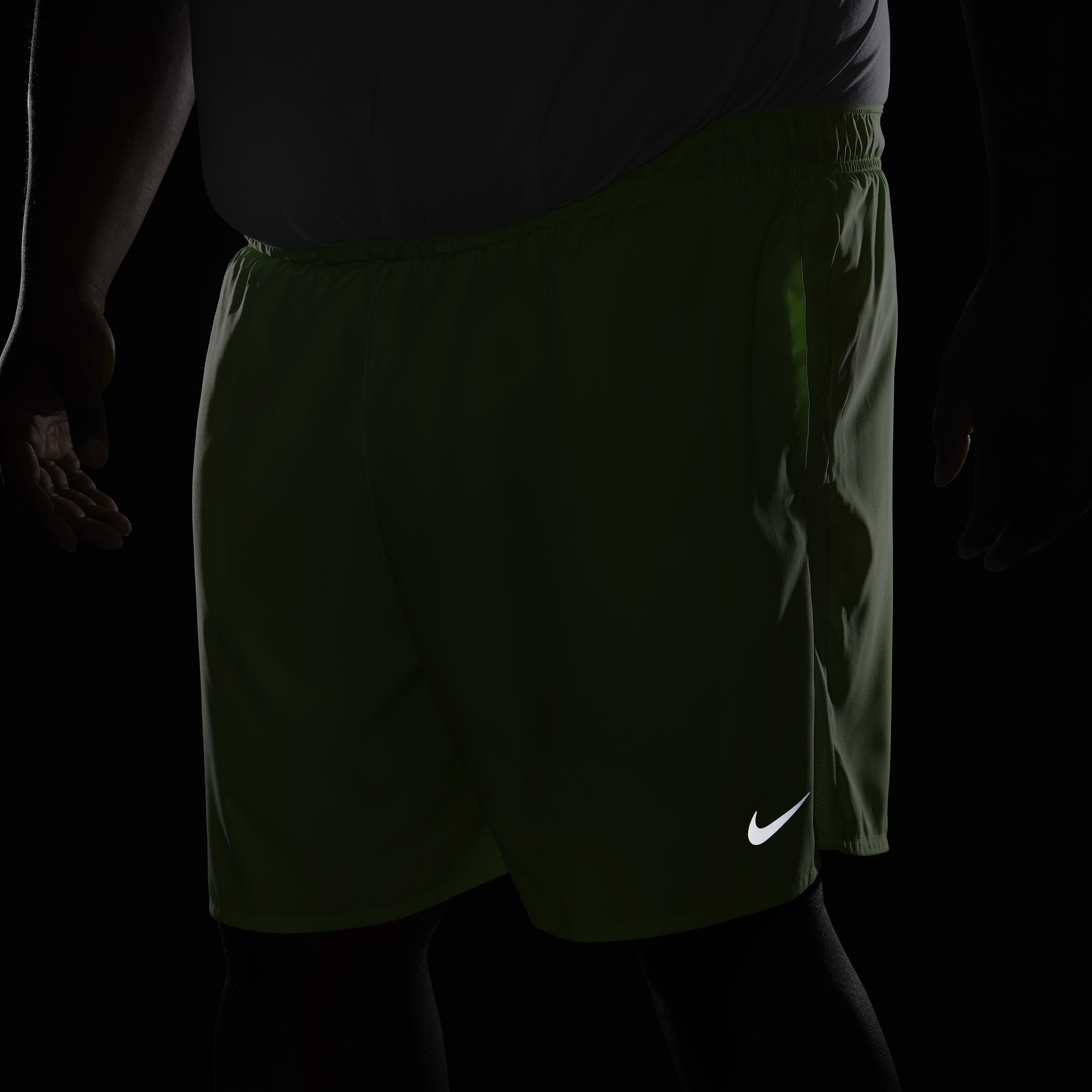 Nike Challenger image number 17