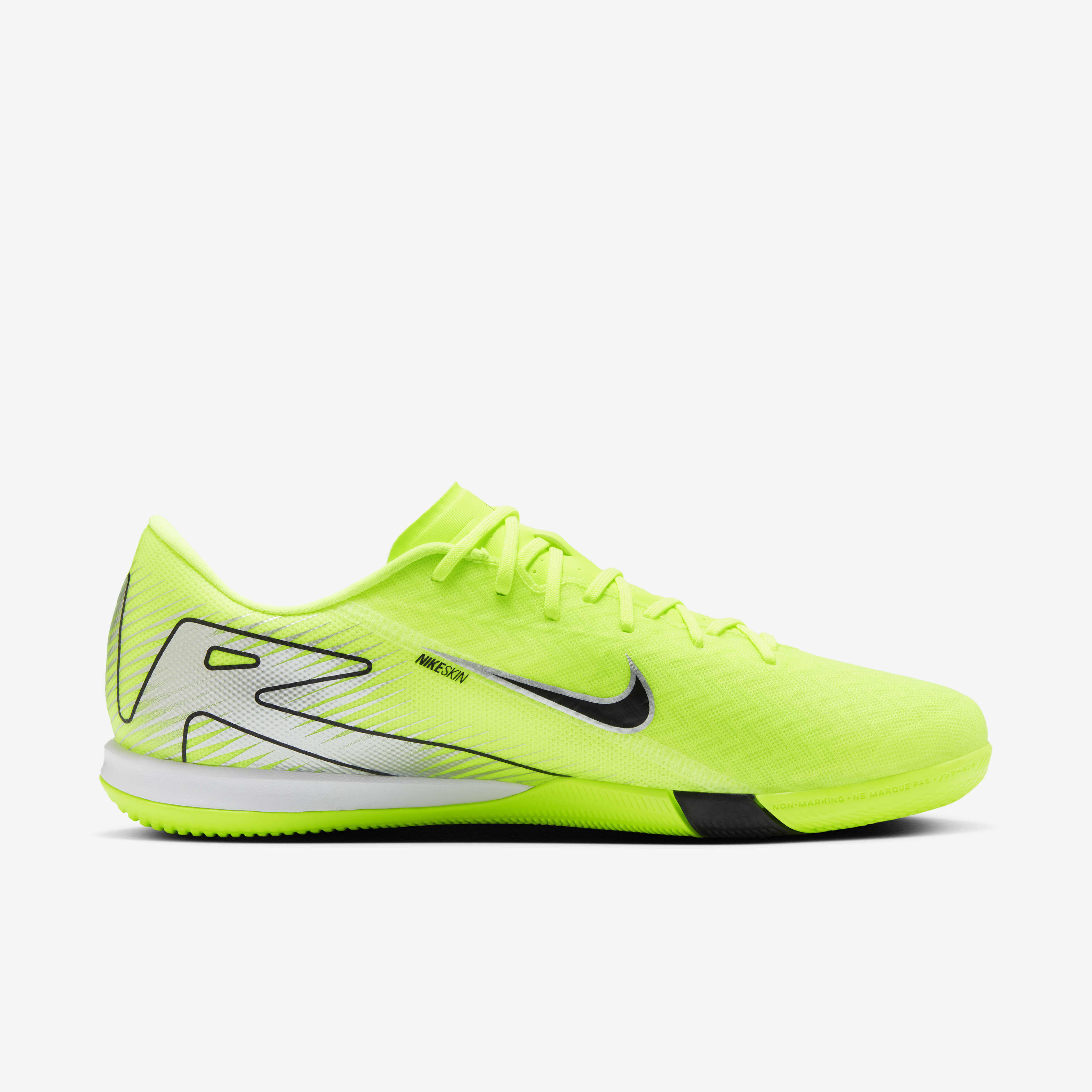 Buy Nike Mercurial Vapor 16 Academy IC Low Top Football Shoes Nike Saudi Official