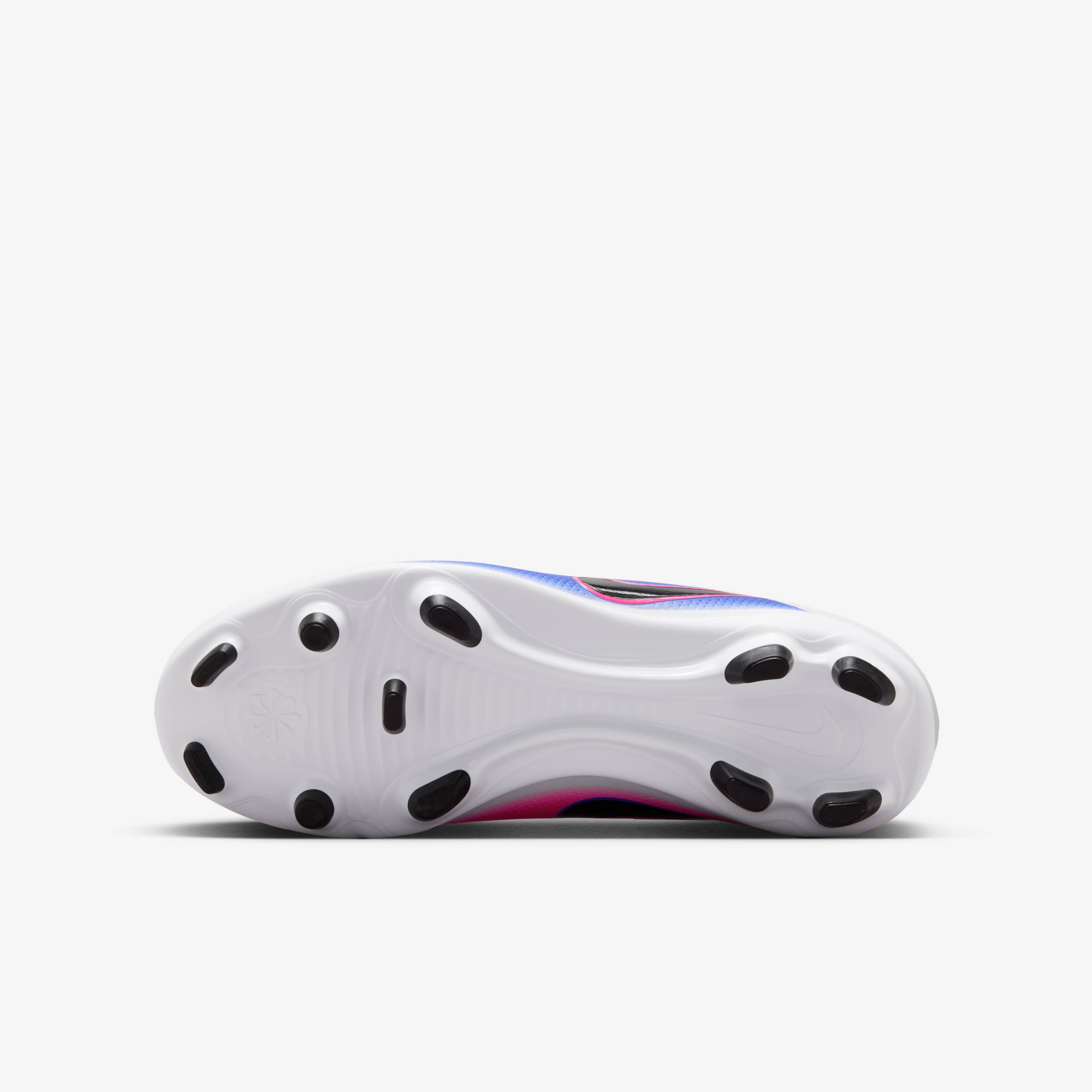 نايكي تيمبو مايسترو كلوب image number 1