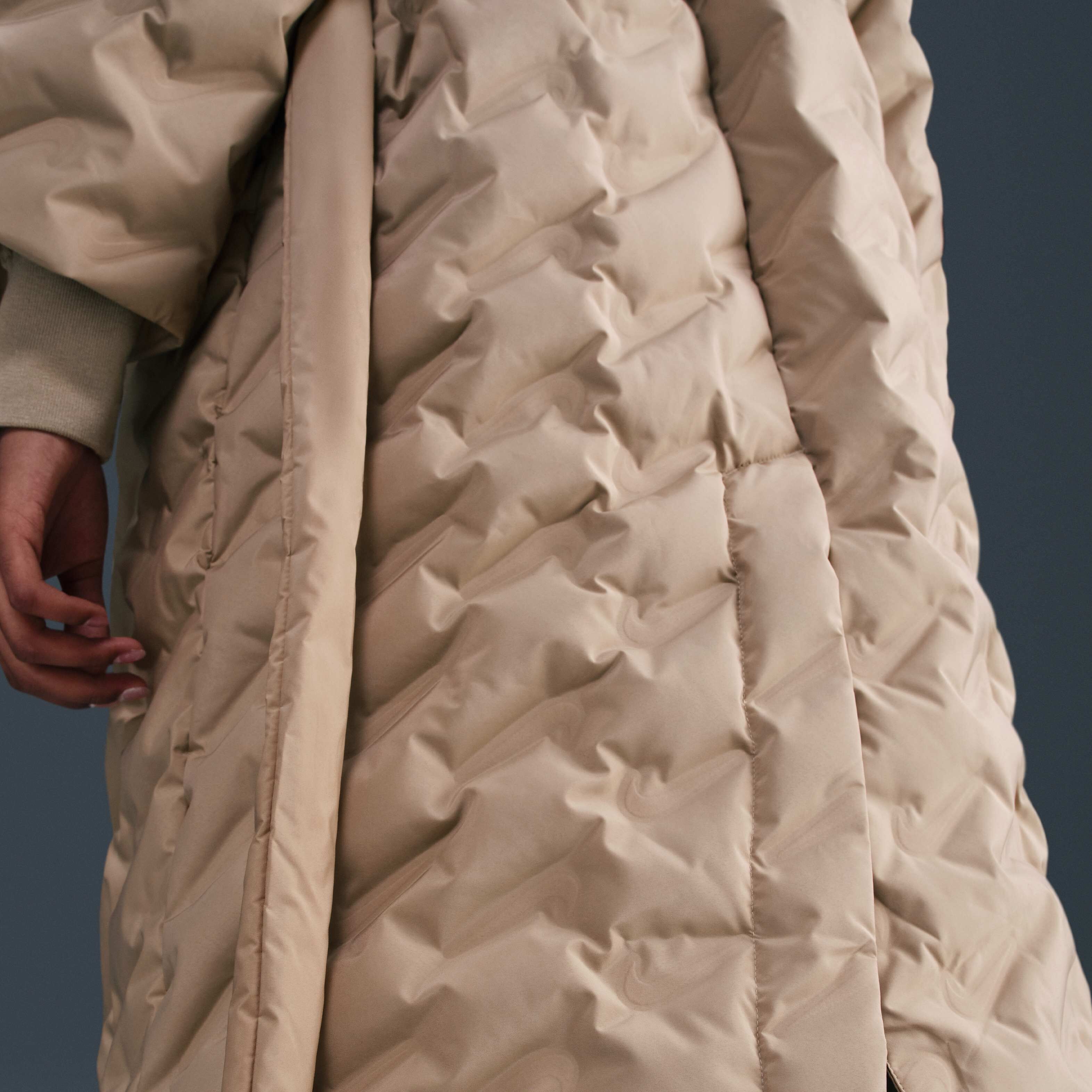 نايكي سبورتسوير سووش سيريس image number 6