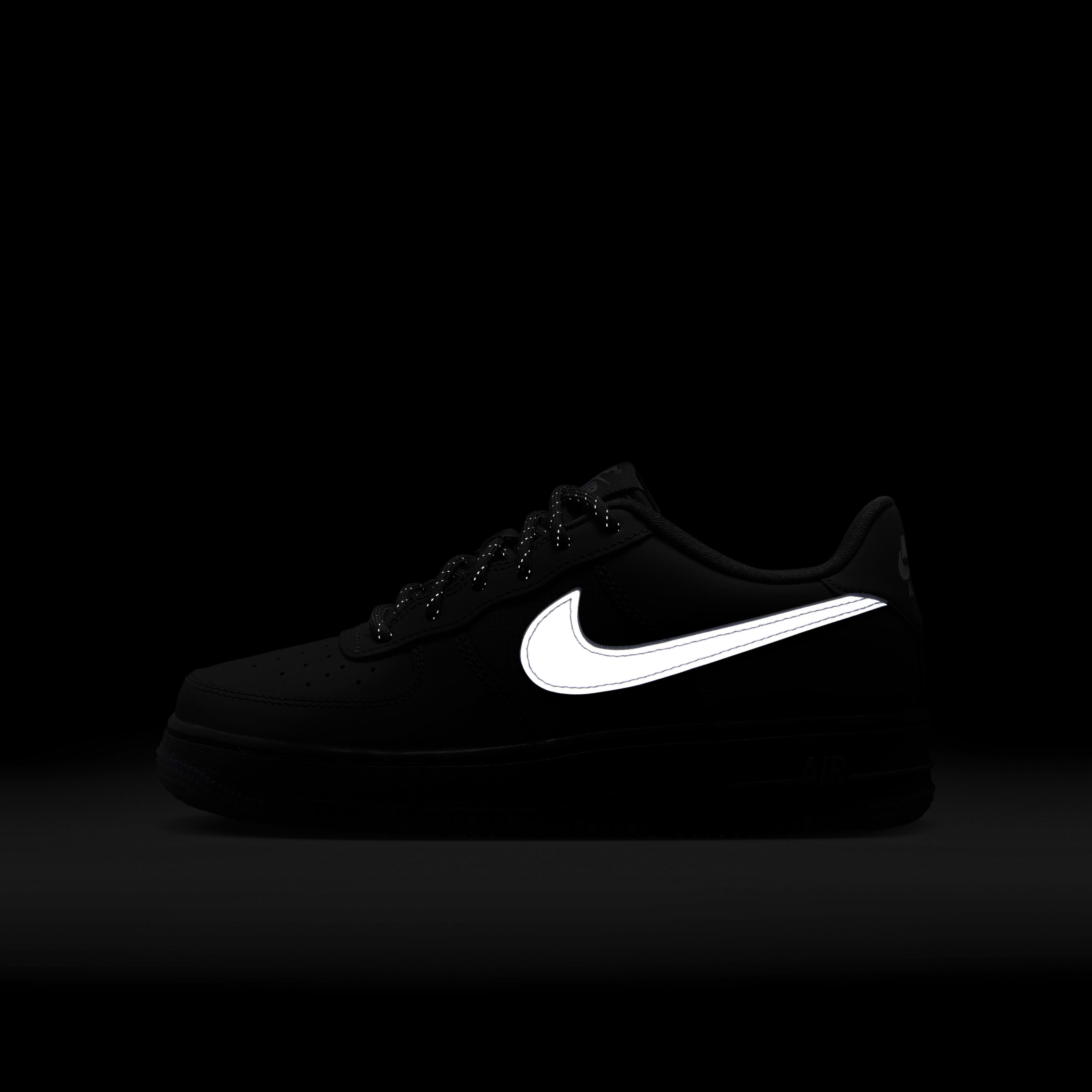 Buy Nike Air Force 1 Older Kids Shoes Nike Saudi Official