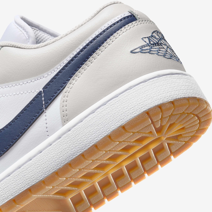Air Jordan 1 Low image number 7 Air Jordan 1 Low image number 7