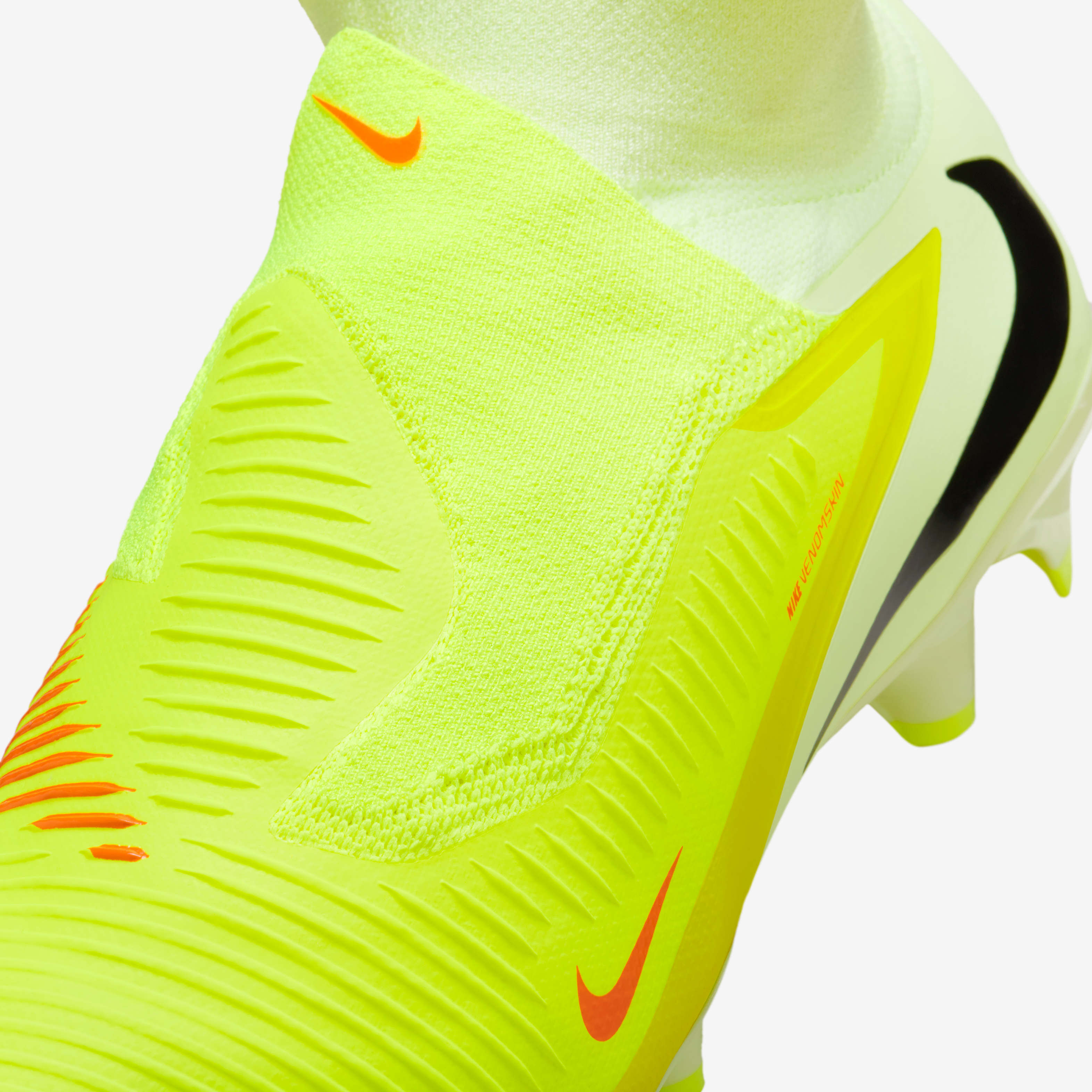 Nike Phantom 6 High Pro image number 7