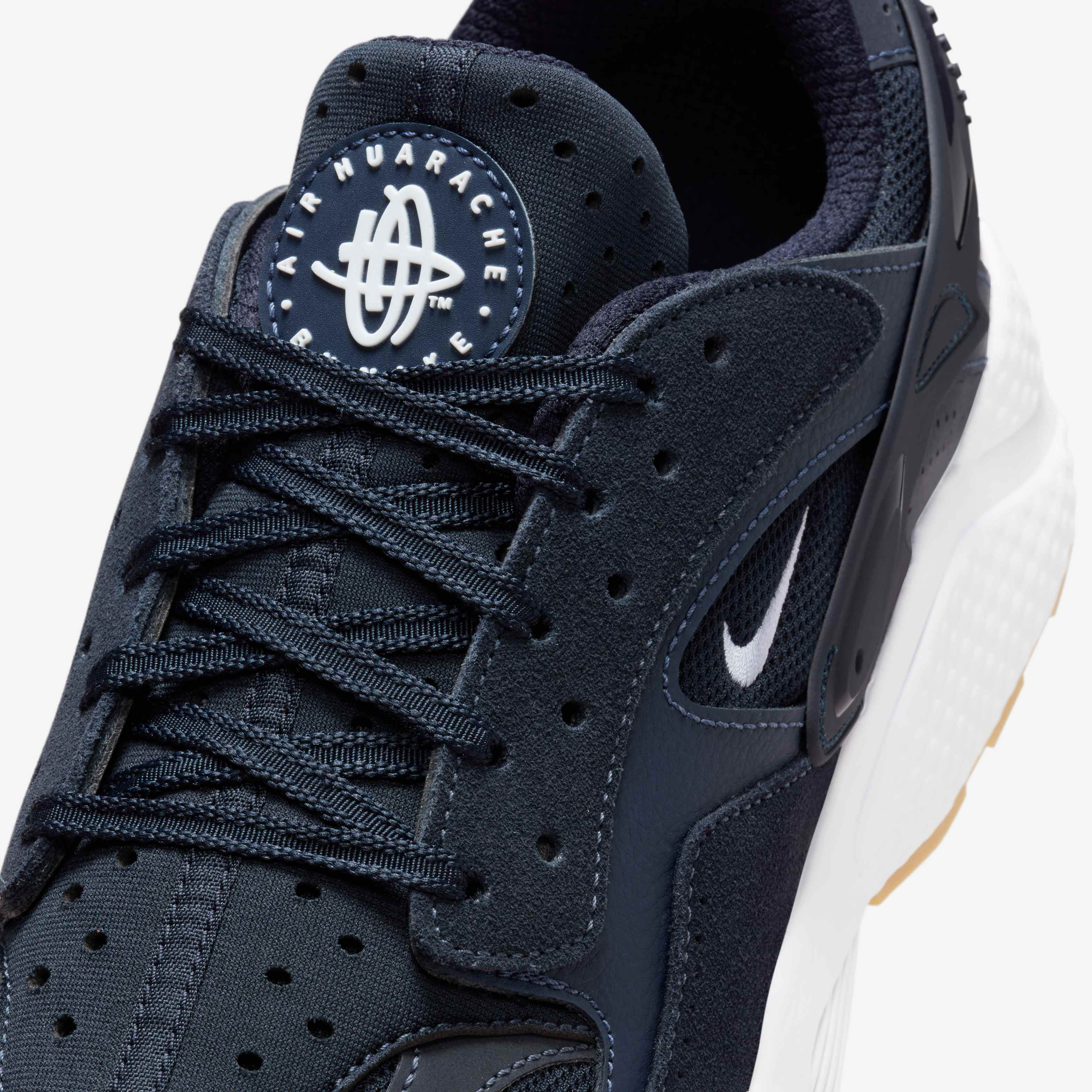 Nike Air Huarache Runner image number 7
