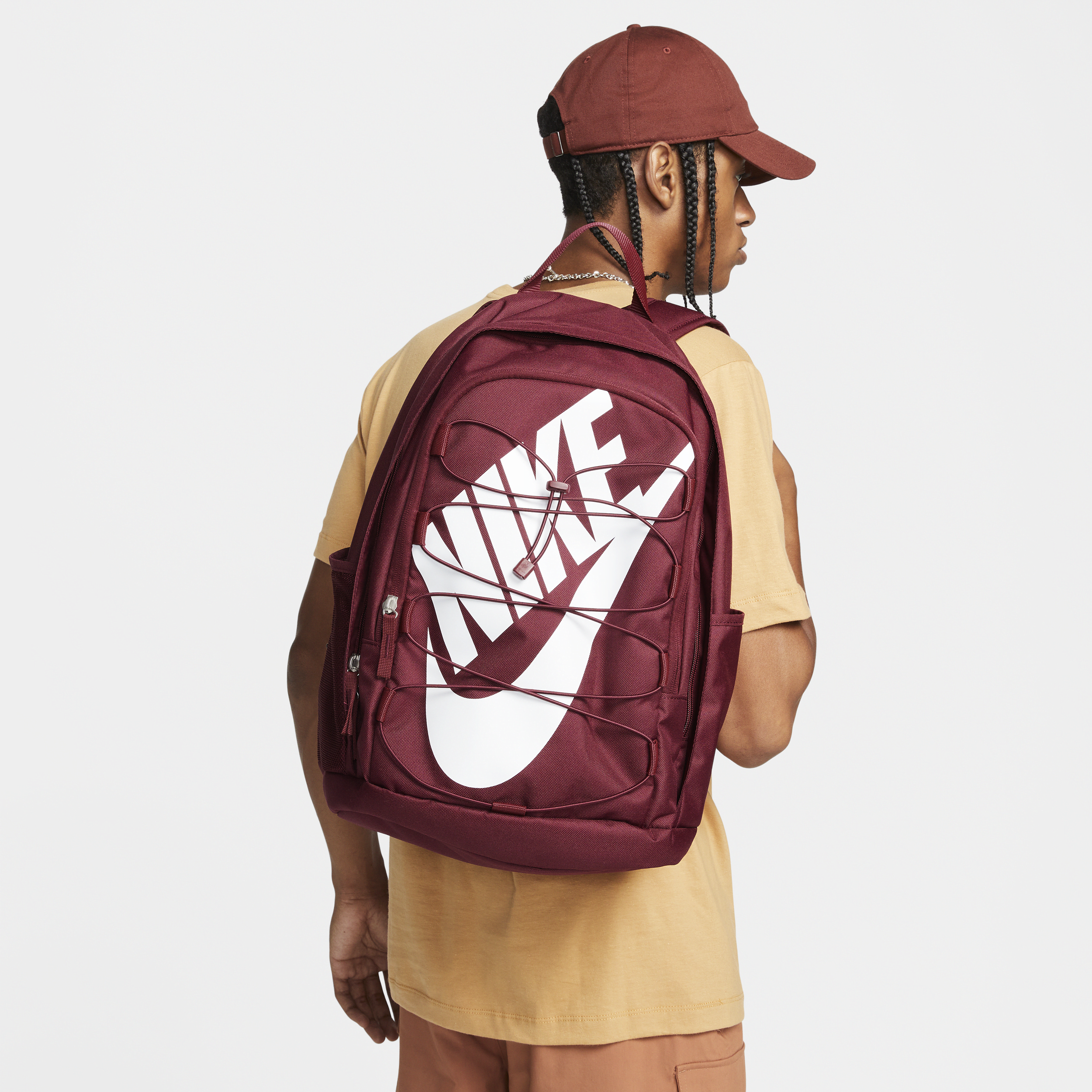 Nike hayward futura hotsell 2.0 backpack pink