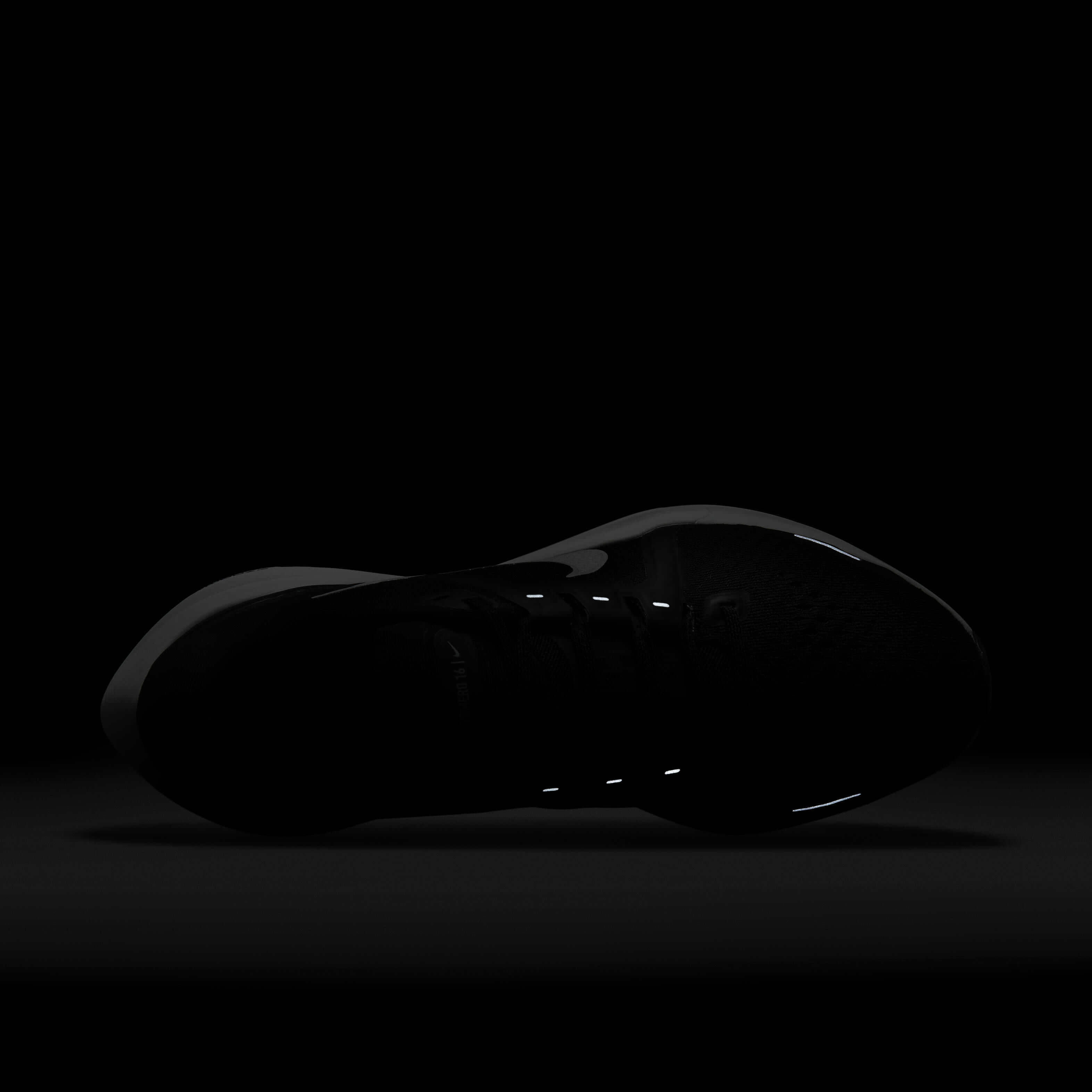 Nike Vomero 16 image number 8