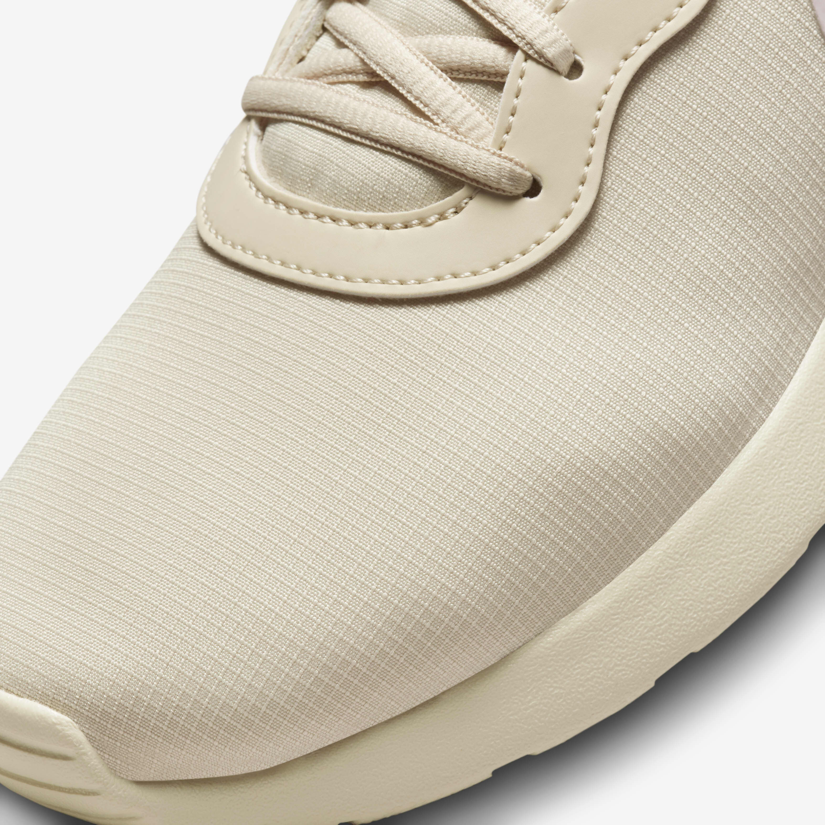 نايكي تانجون ريفاين image number 7