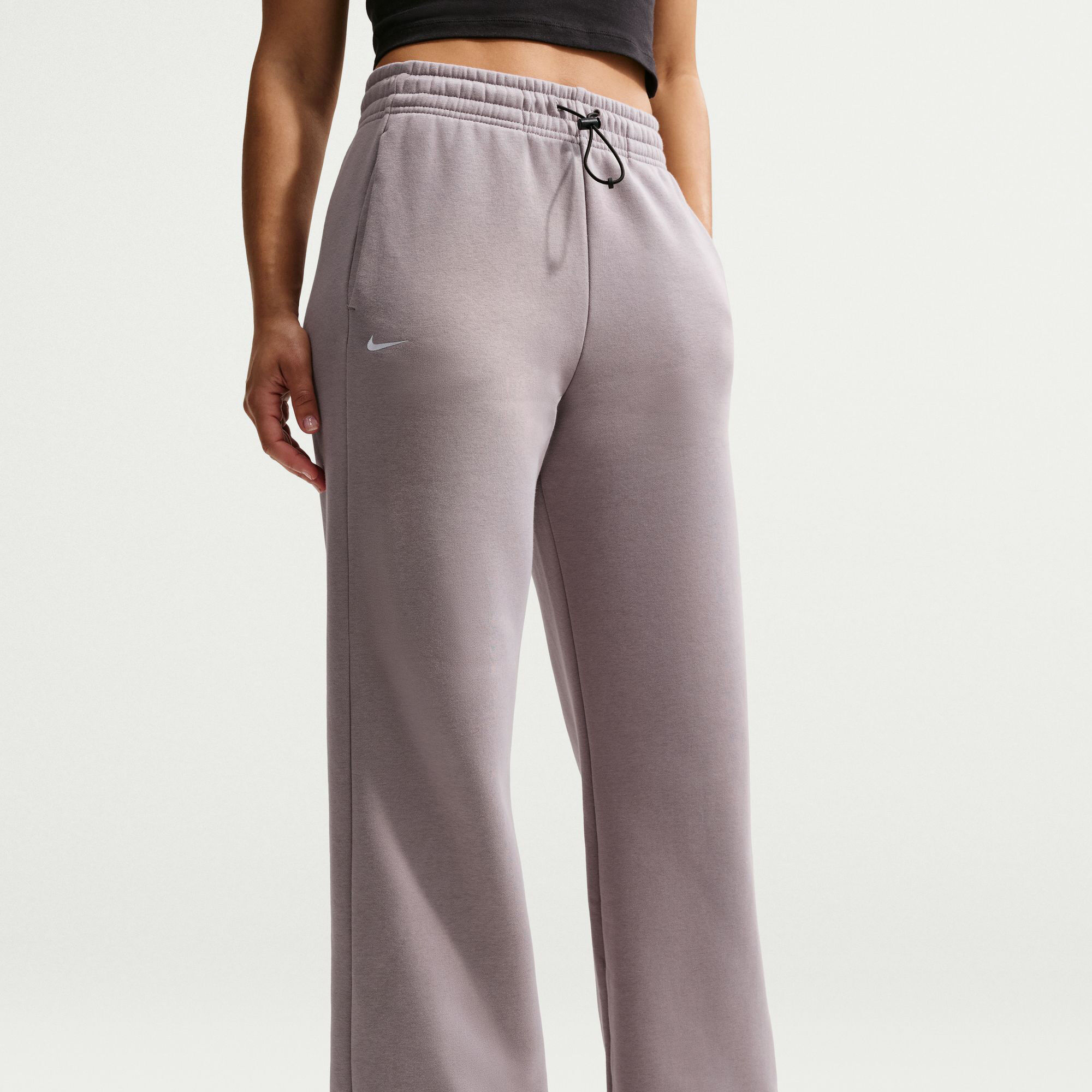 نايكي سبورتسوير فينيكس فليس شو image number 2