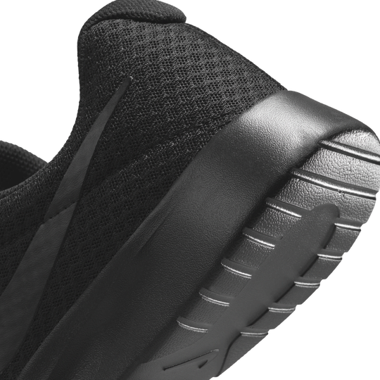 Shop Tanjun Men s Shoes Nike KSA