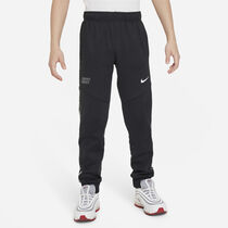 Nike Sportswear Repeat