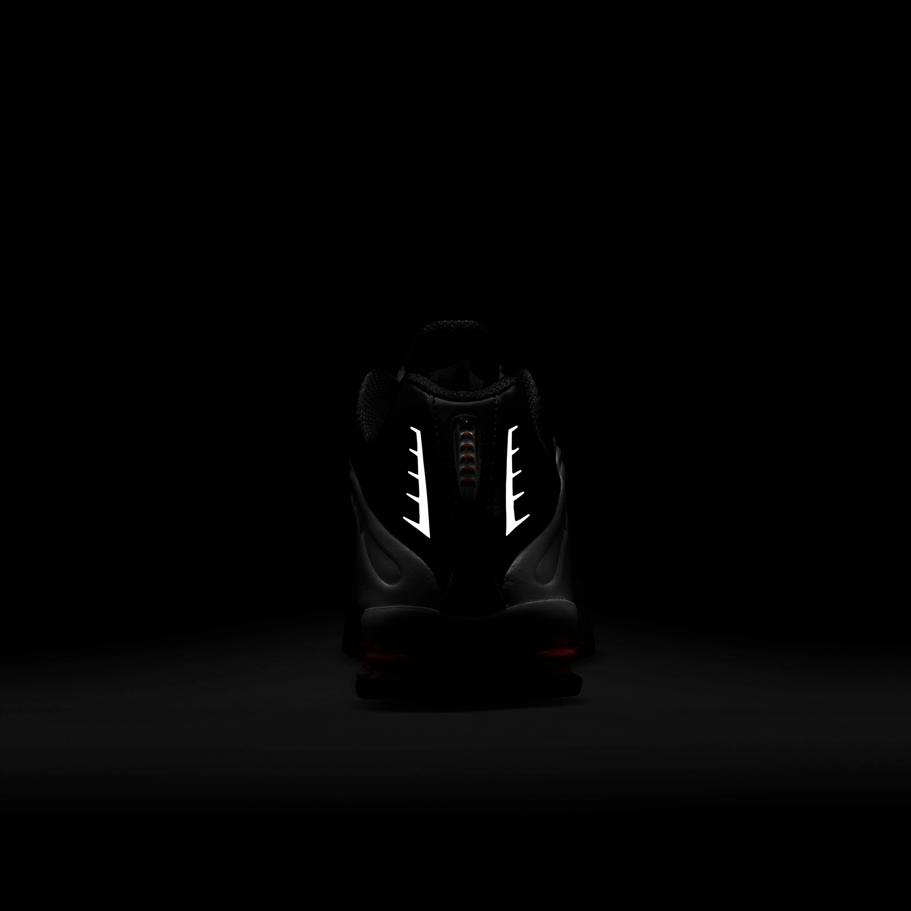 Nike Shox R4 image number 9
