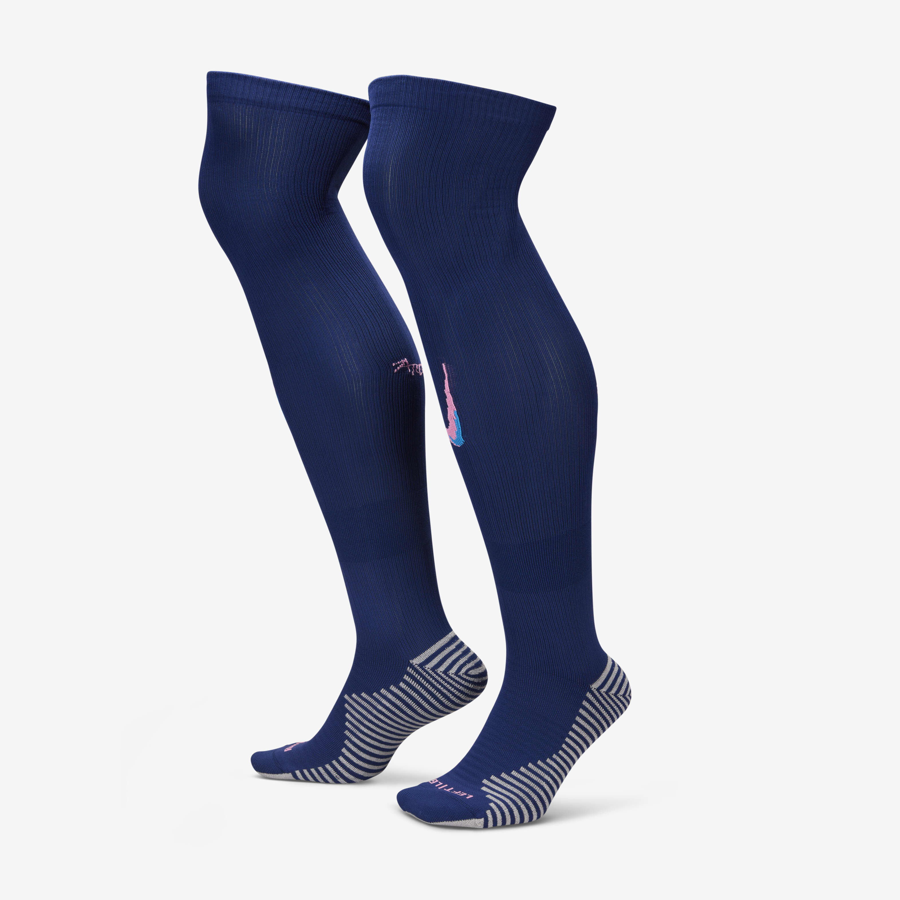 أتليتكو ​​مدريد 2024/25 سترايك البديل image number 0