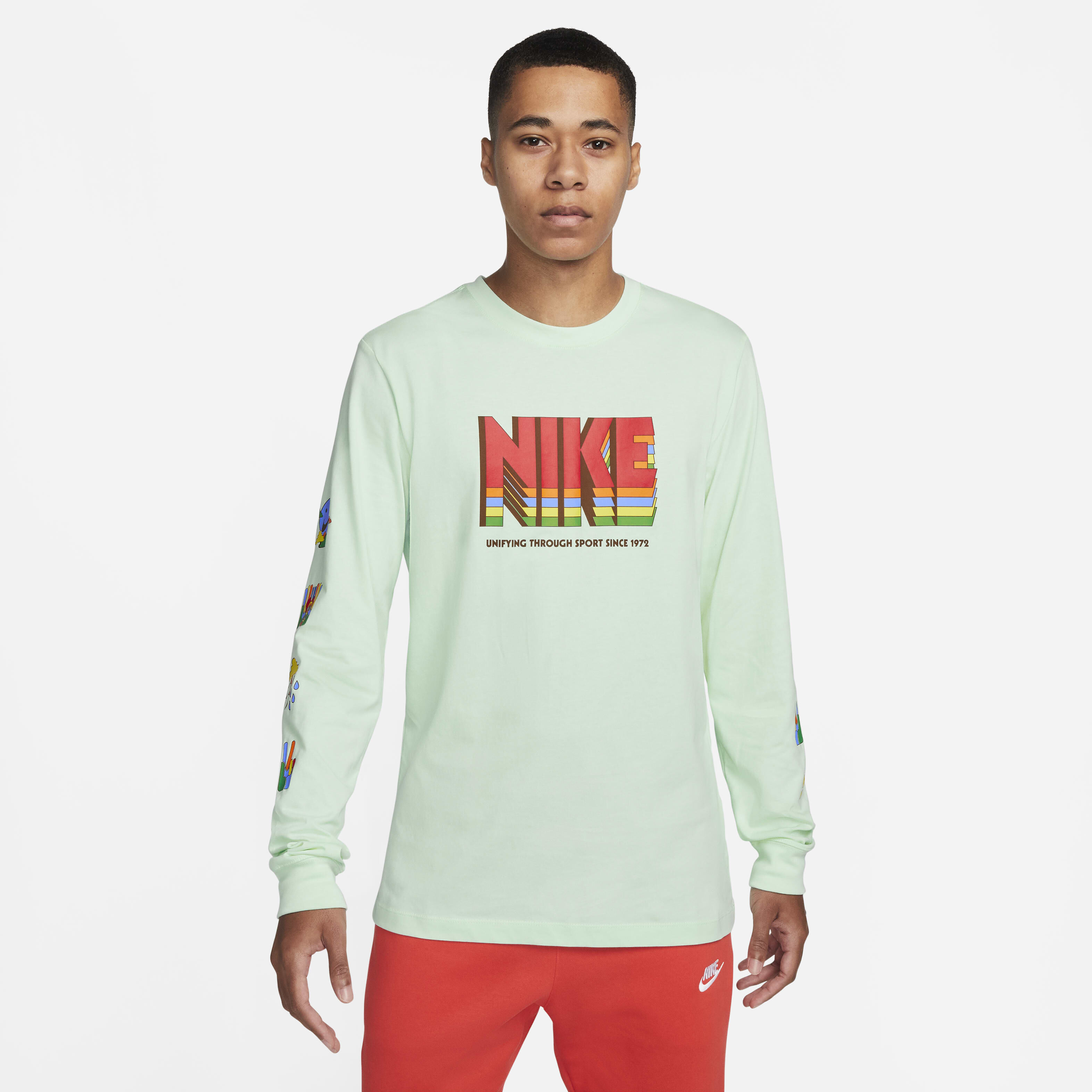 Nike Sportswear image number 0