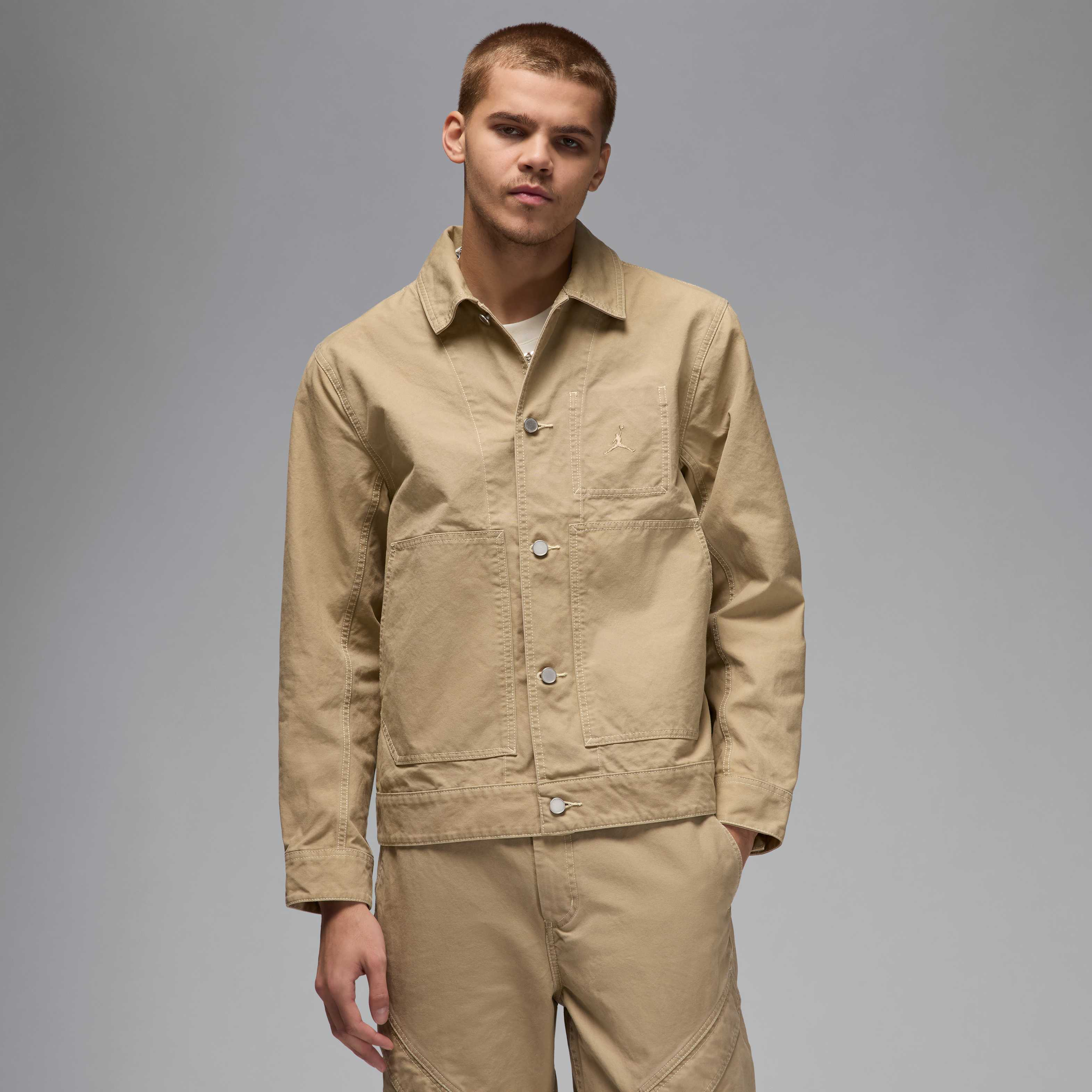 Jordan Essentials Chicago image number 0