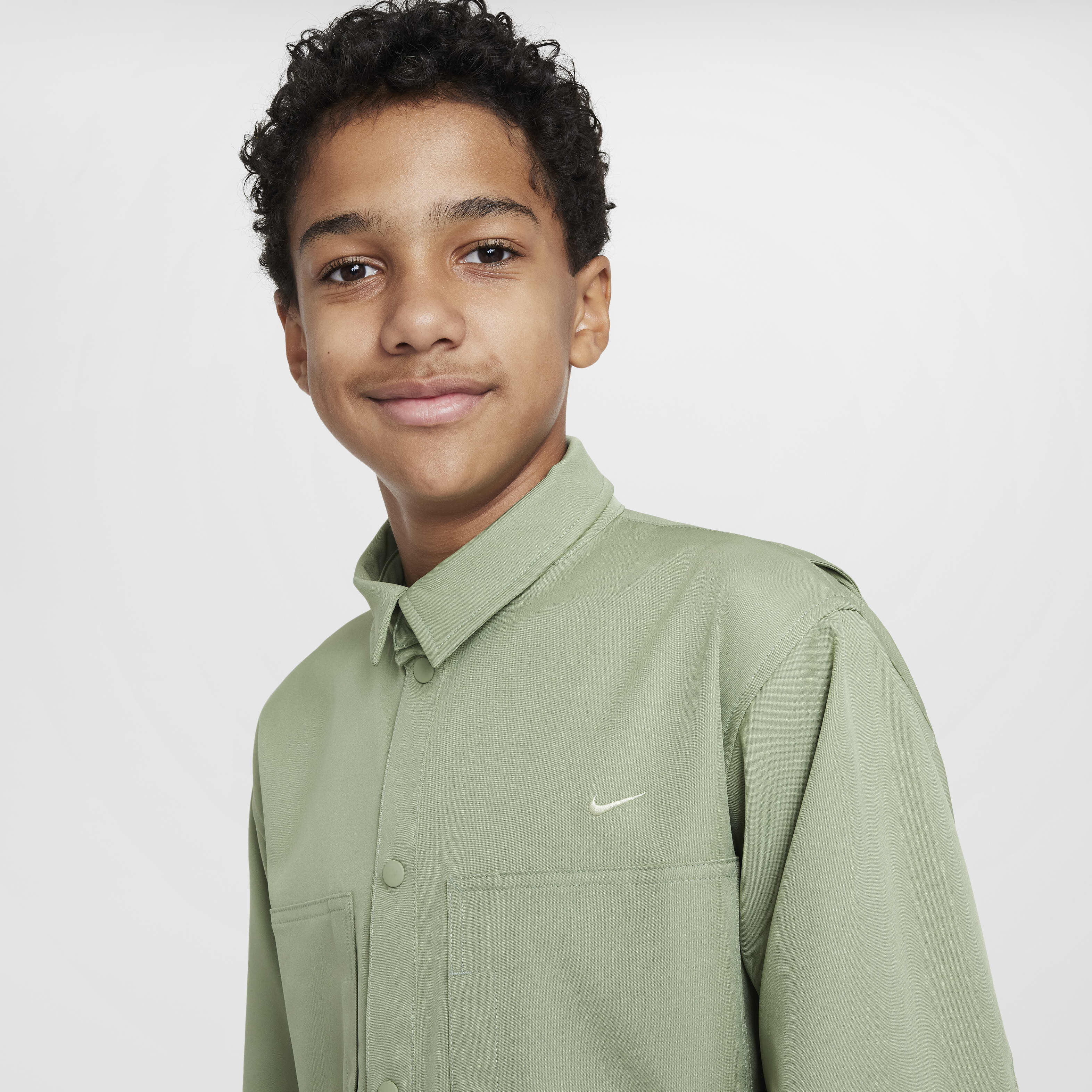 نايكي سبورتسوير ميترو جراوند image number 2