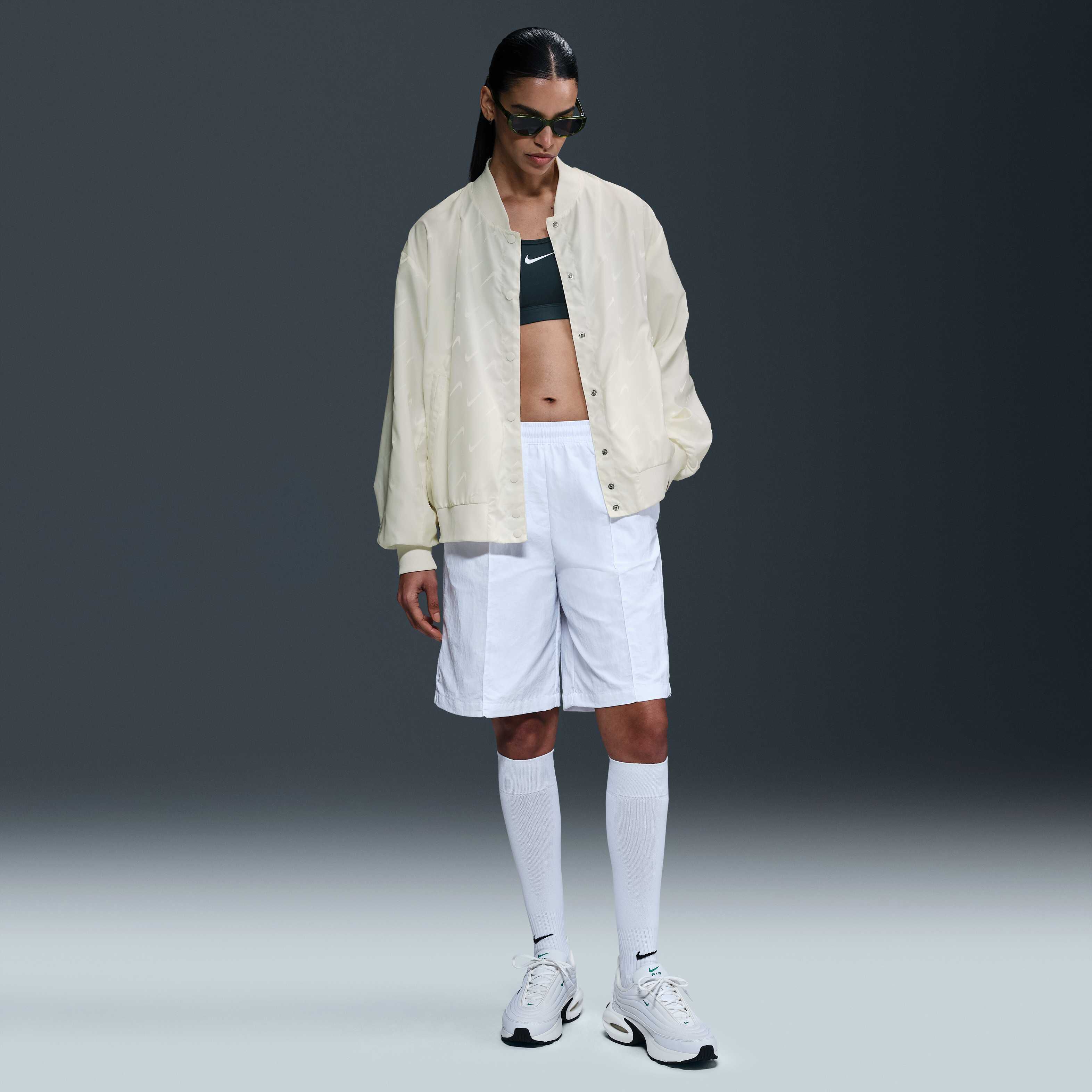 نايكي سبورتسوير دستروير image number 3