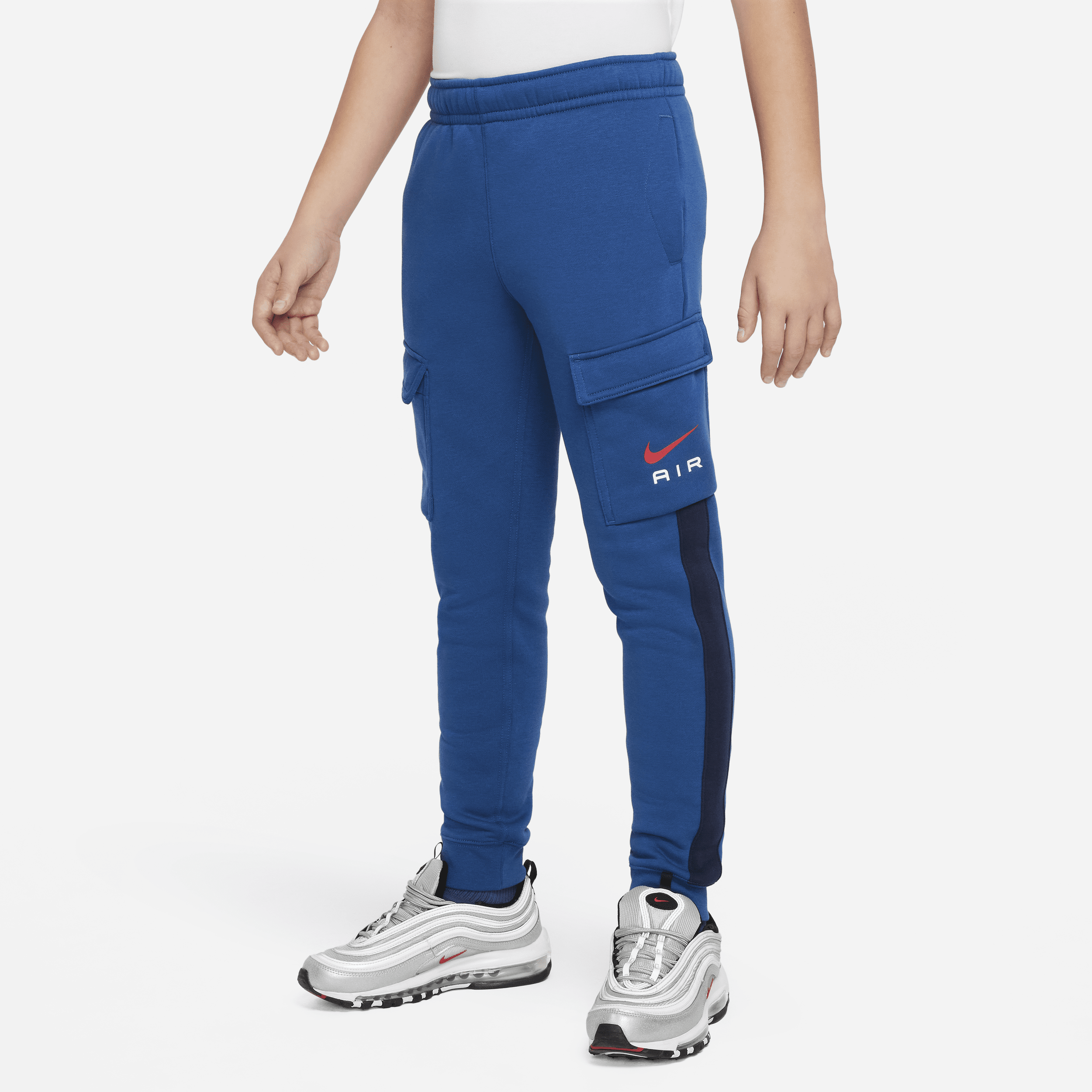 Nike on tour cargo track pants clearance