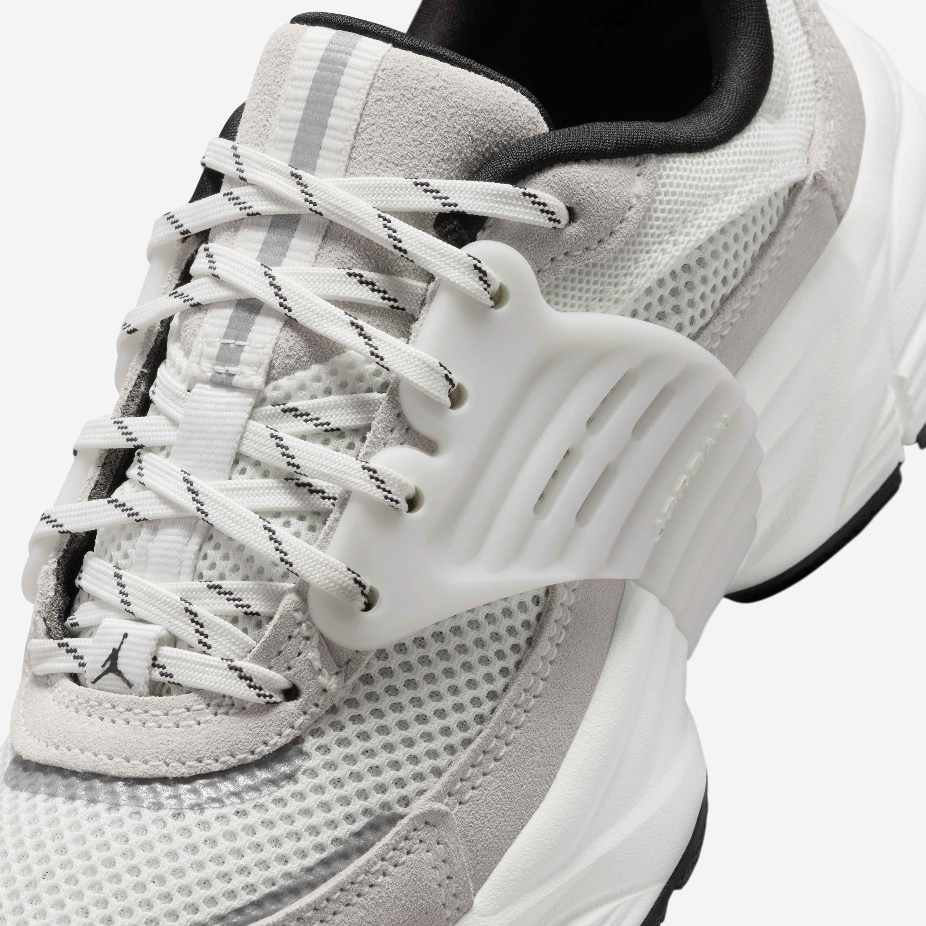 Jordan Trunner O/S image number 6