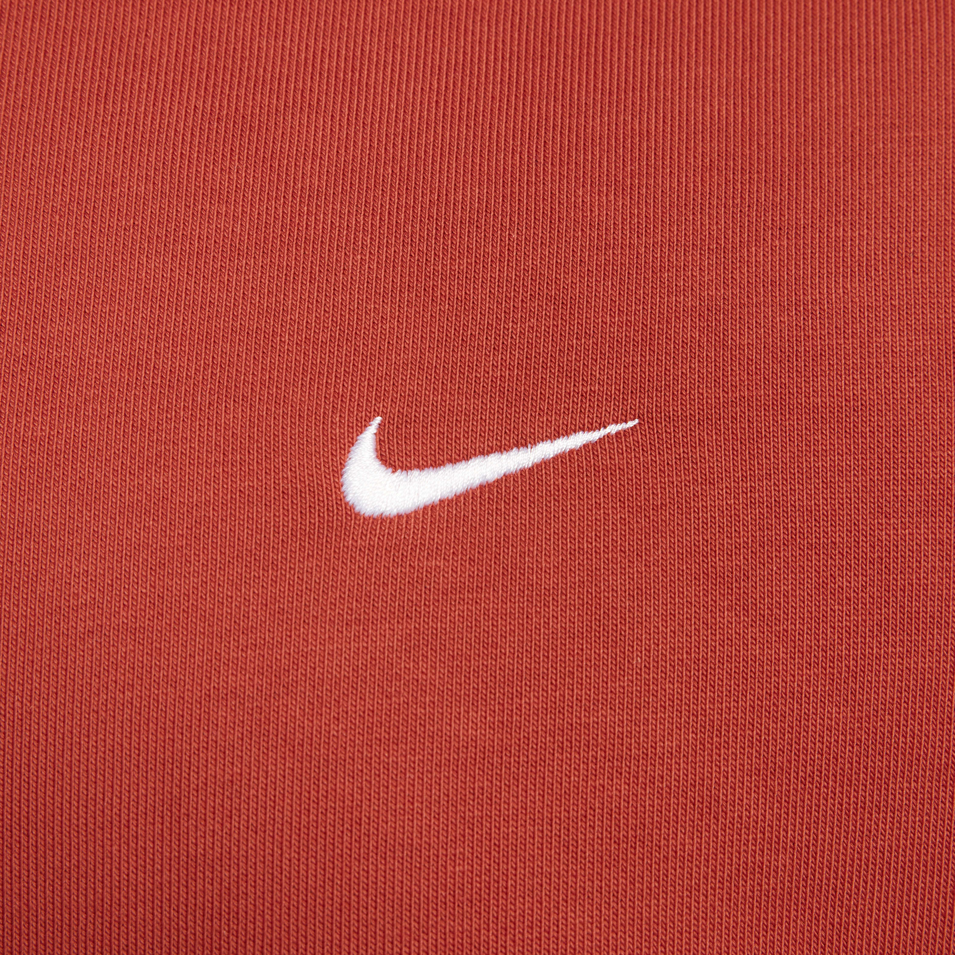 Nike Solo Swoosh image number 3