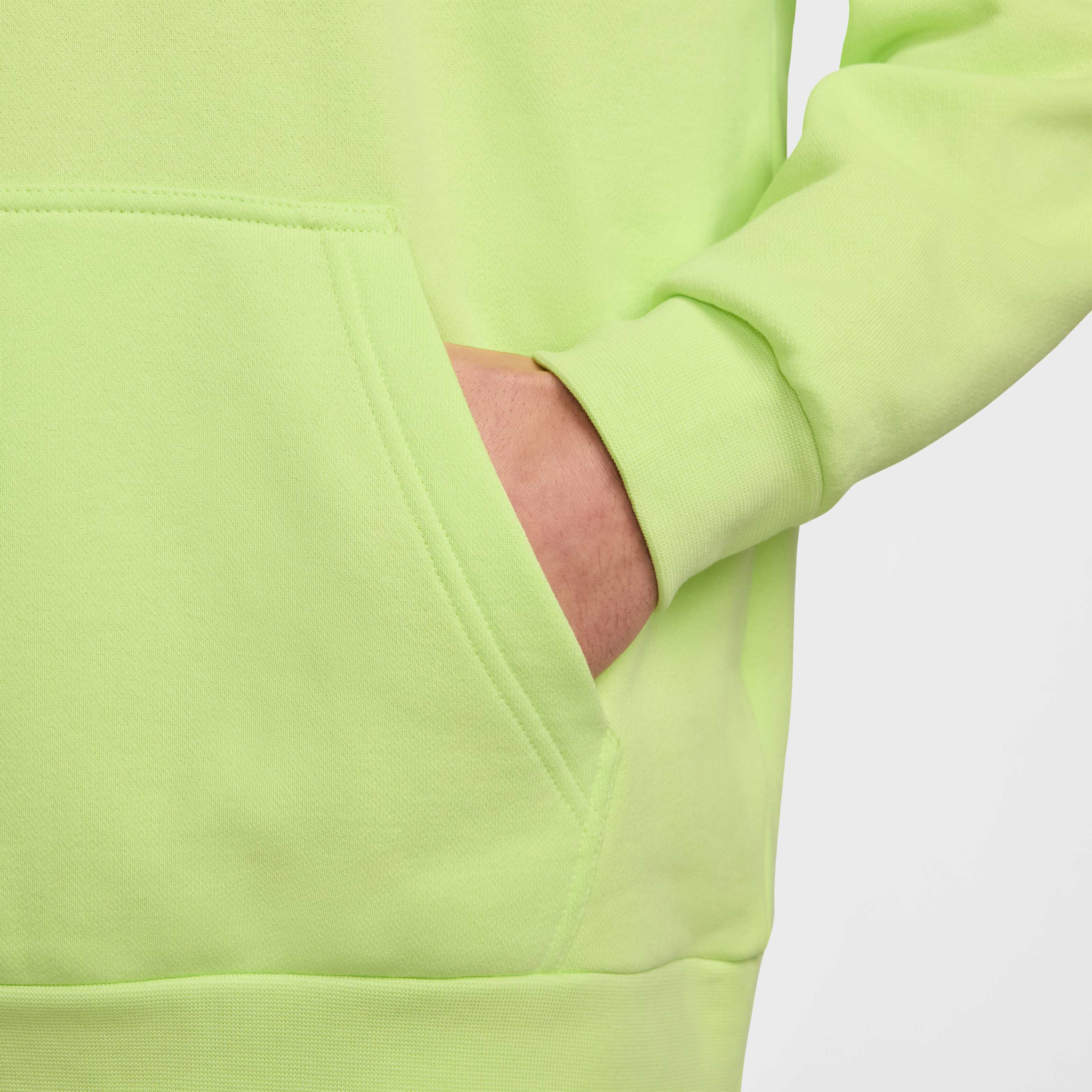 Nike Club Fleece image number 4