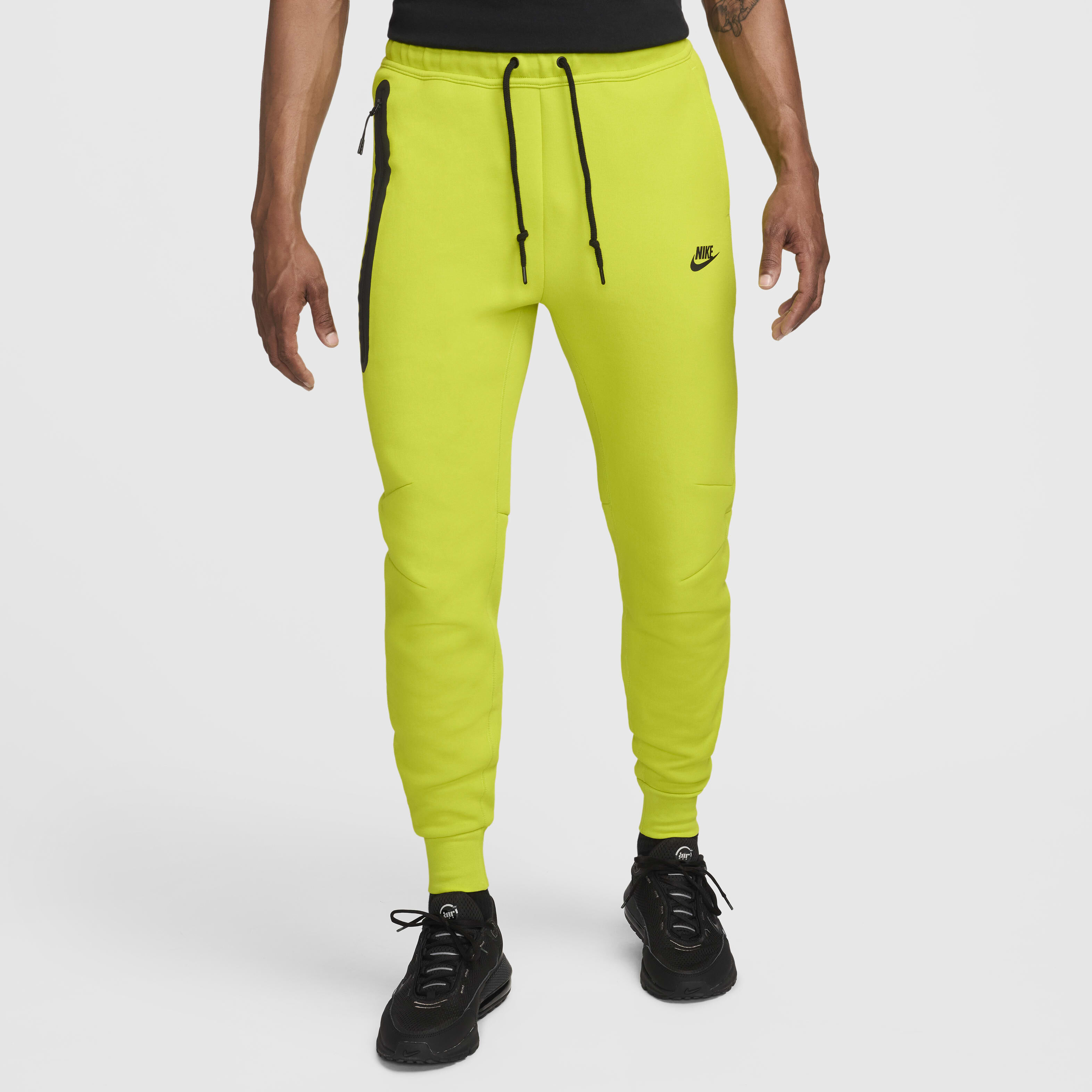 Nike Sportswear Tech Fleece image number 0