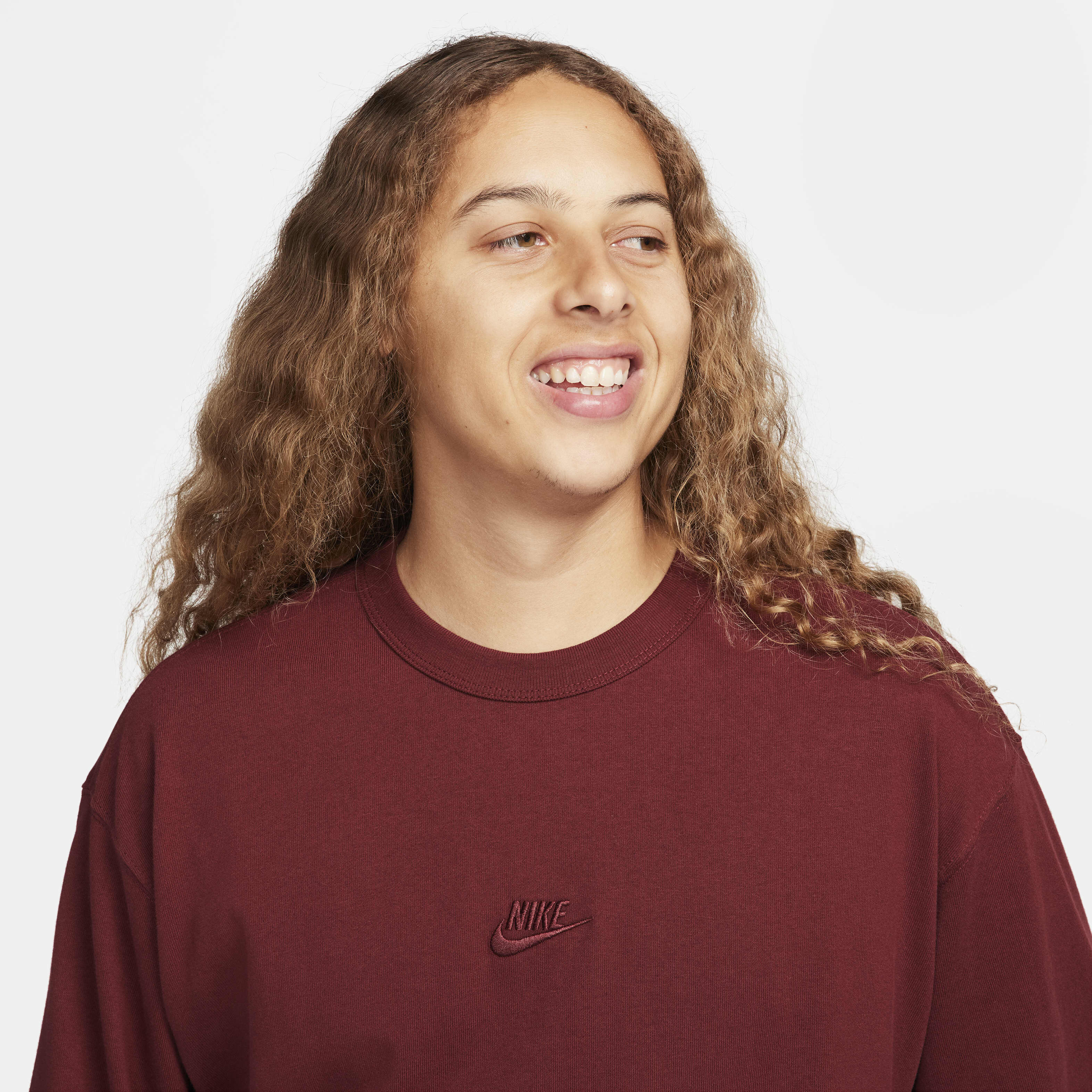 Nike Sportswear Premium Essentials image number 2