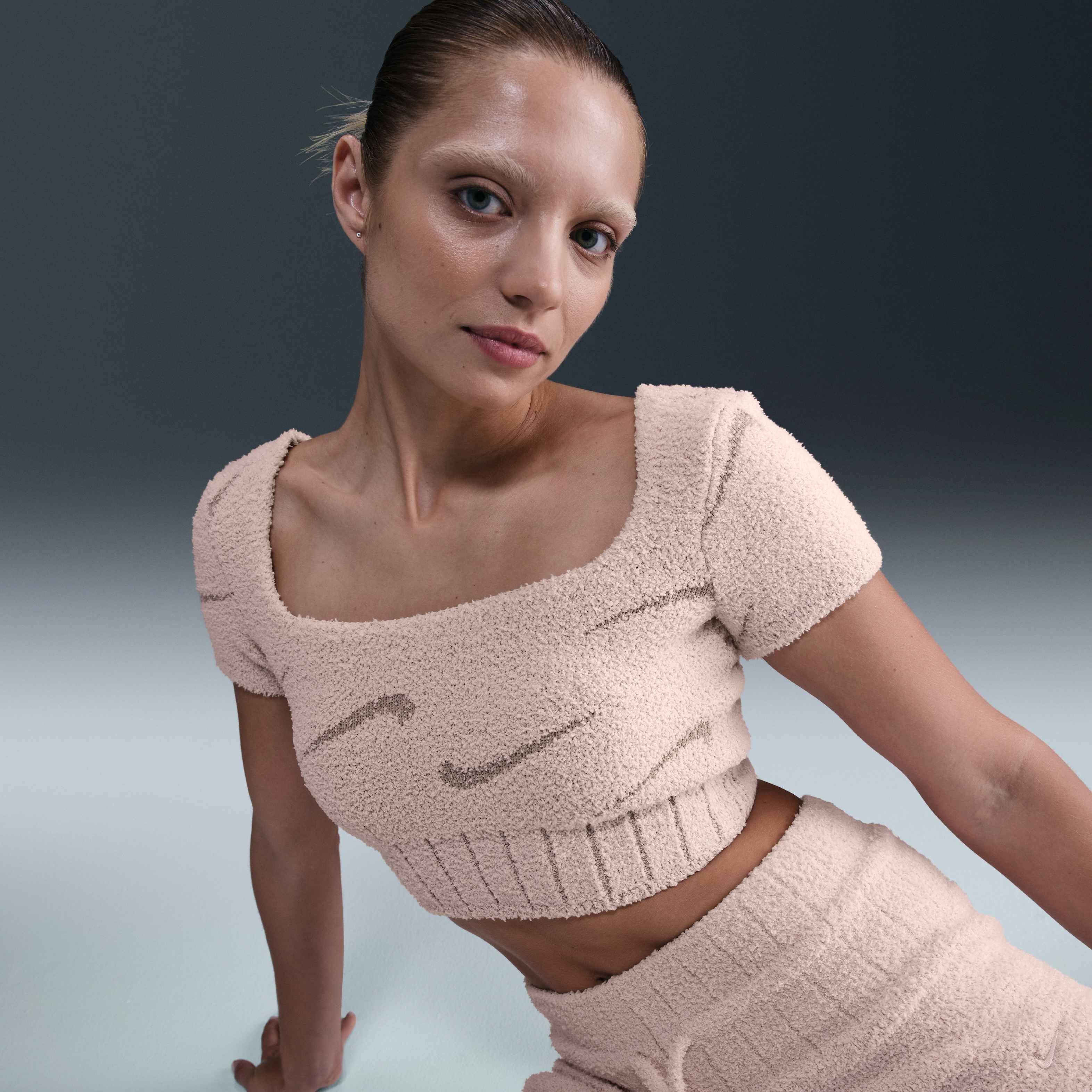 Nike Sportswear Phoenix Cosy Boucl&eacute; image number 2