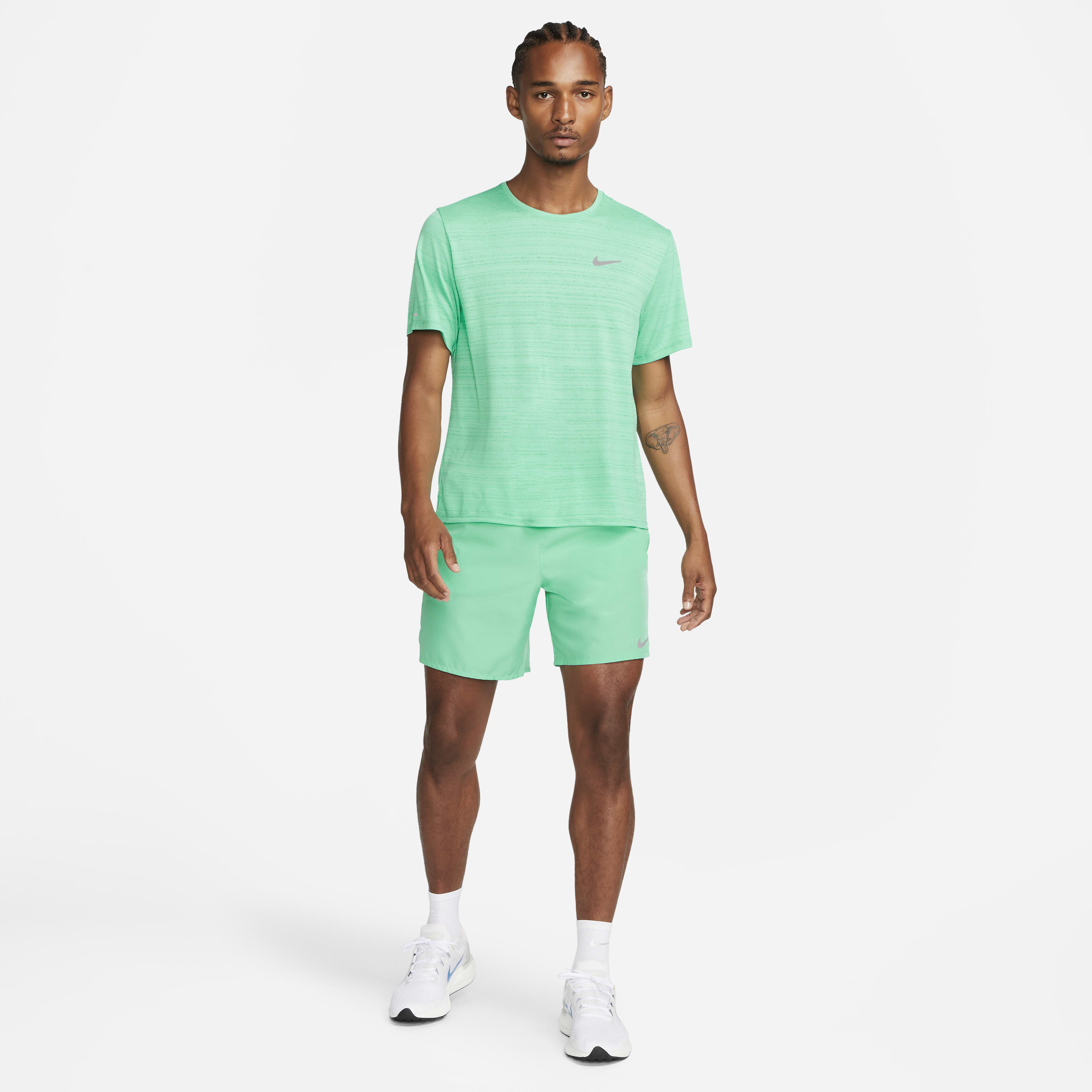 Nike Dri-FIT Miler image number 4