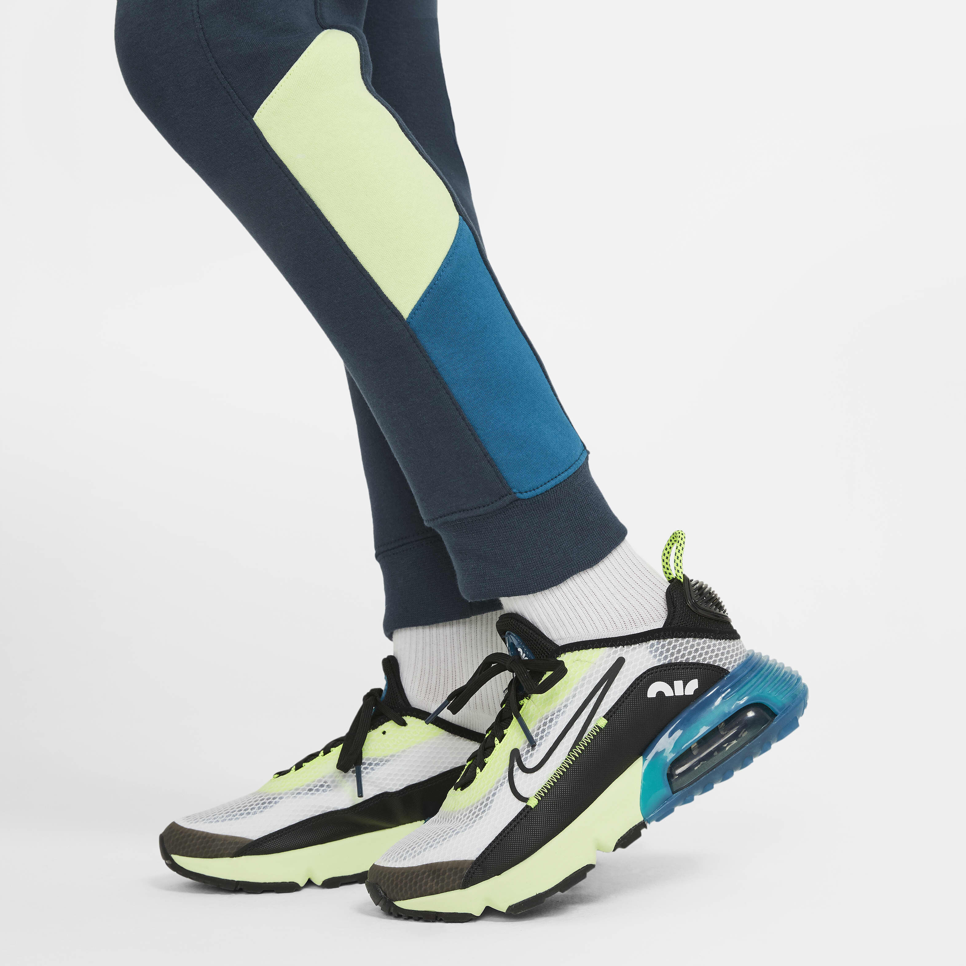 نايكي سبورتسوير image number 4