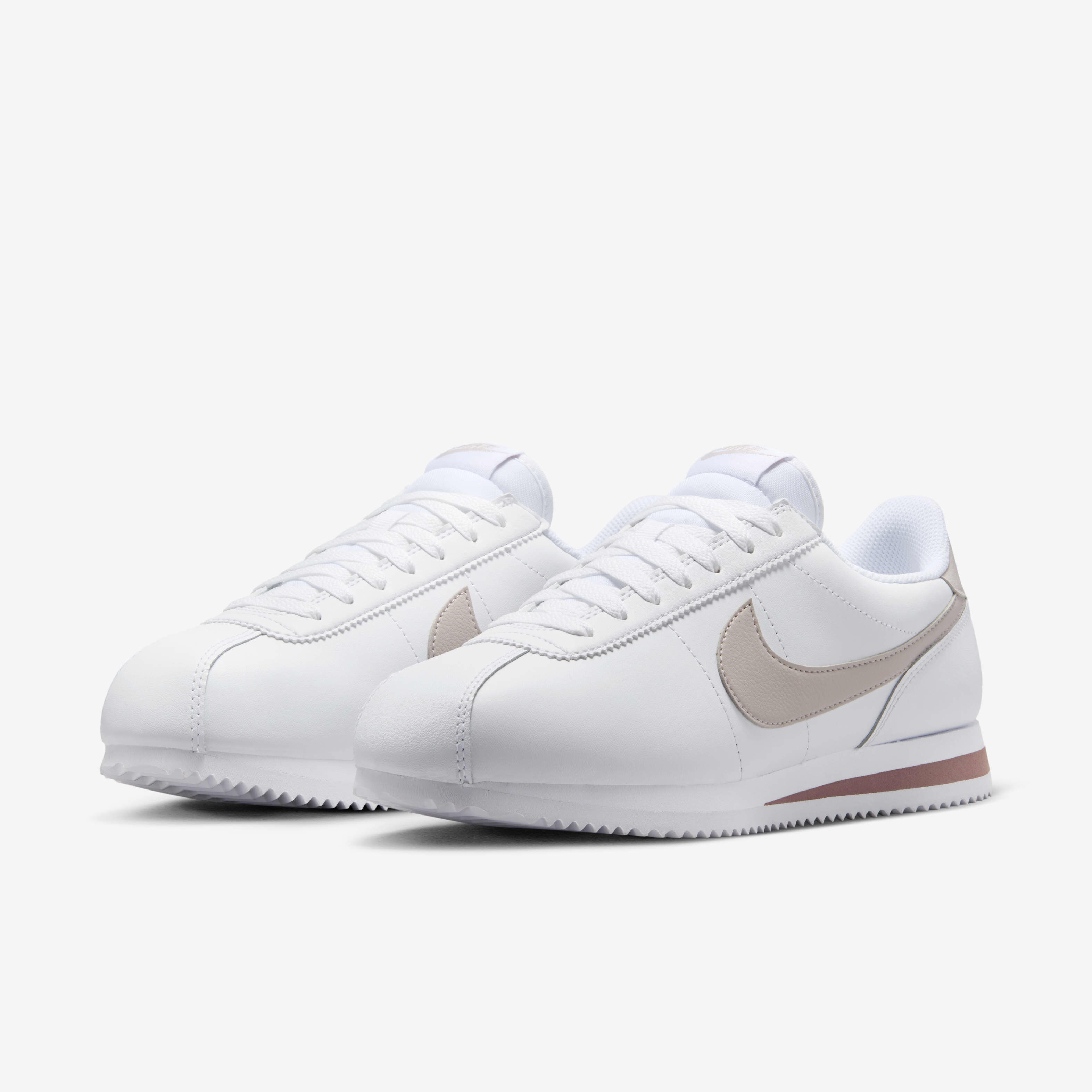 Nike Cortez Leather image number 5