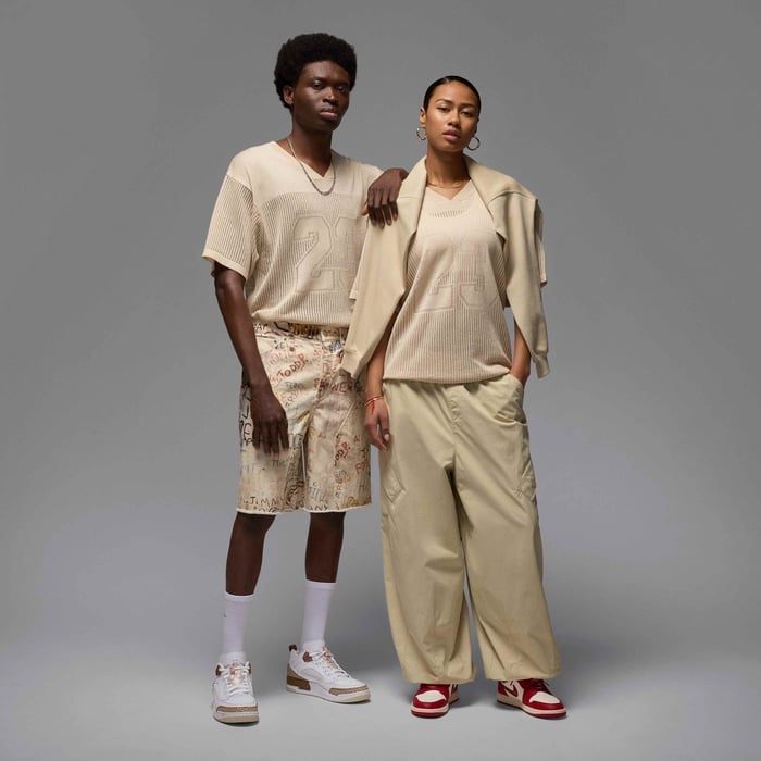 Air Jordan image number 6 Air Jordan image number 6