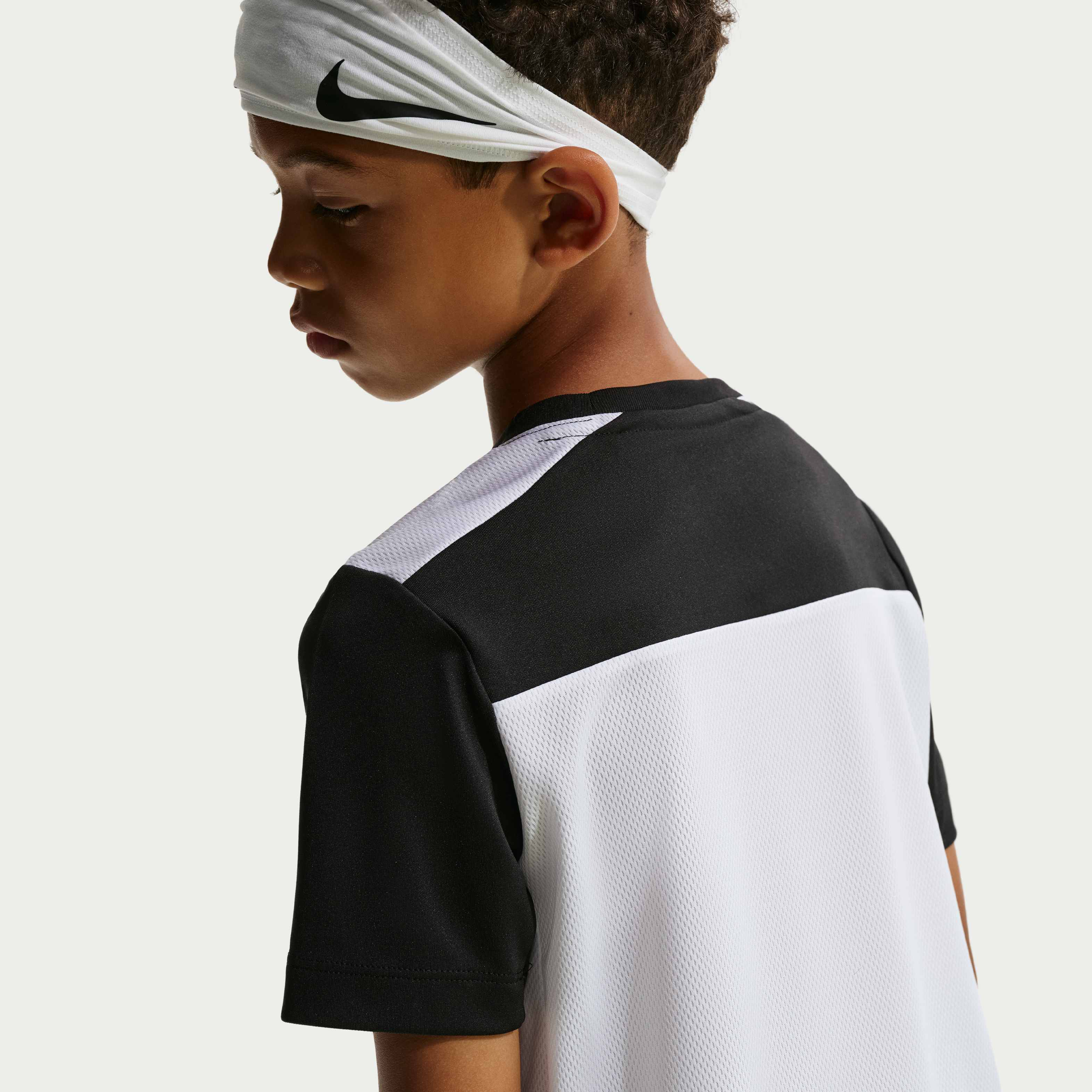 Nike Academy+ image number 1