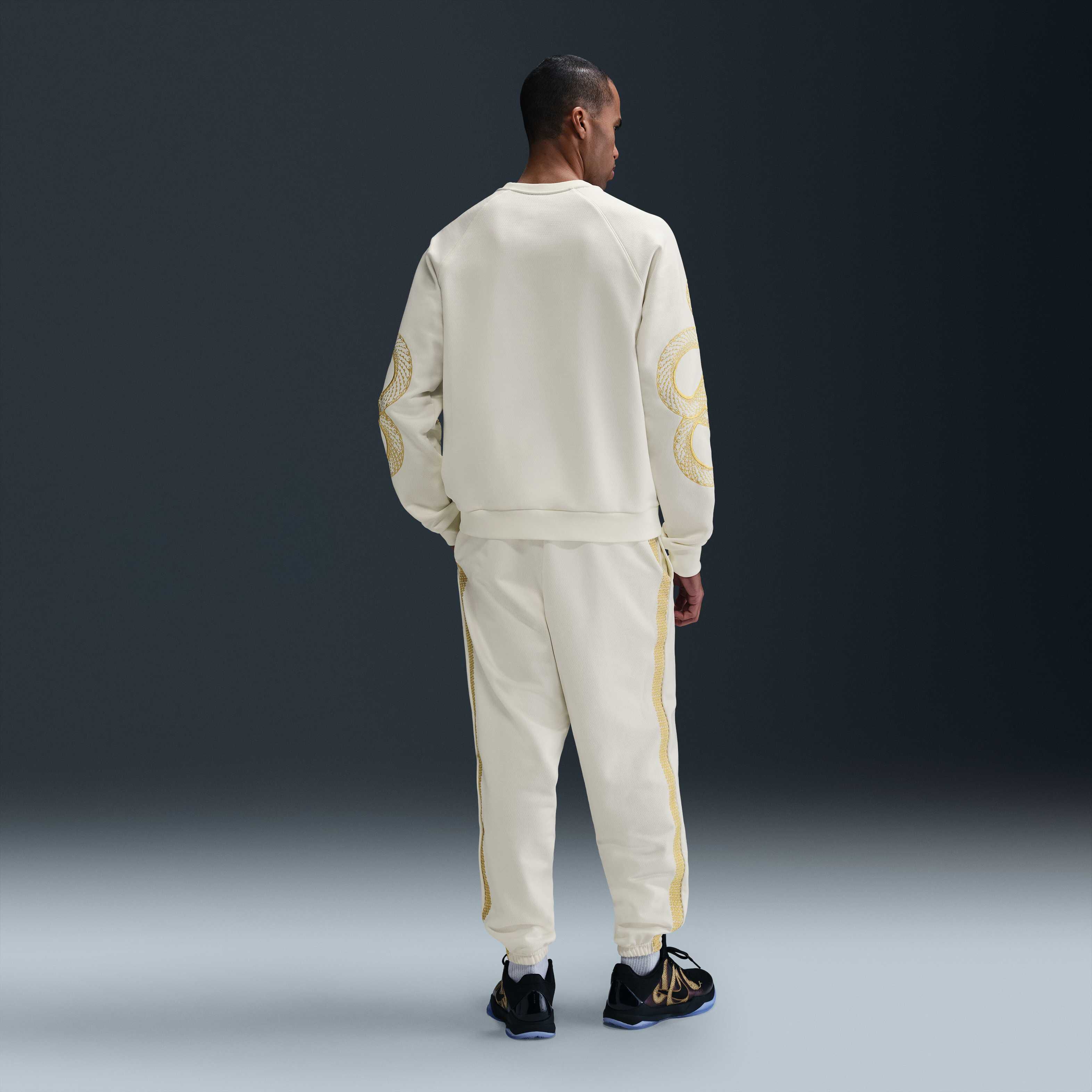 Buy Kobe Therma-FIT Basketball Crew - Sail/Black | Nike