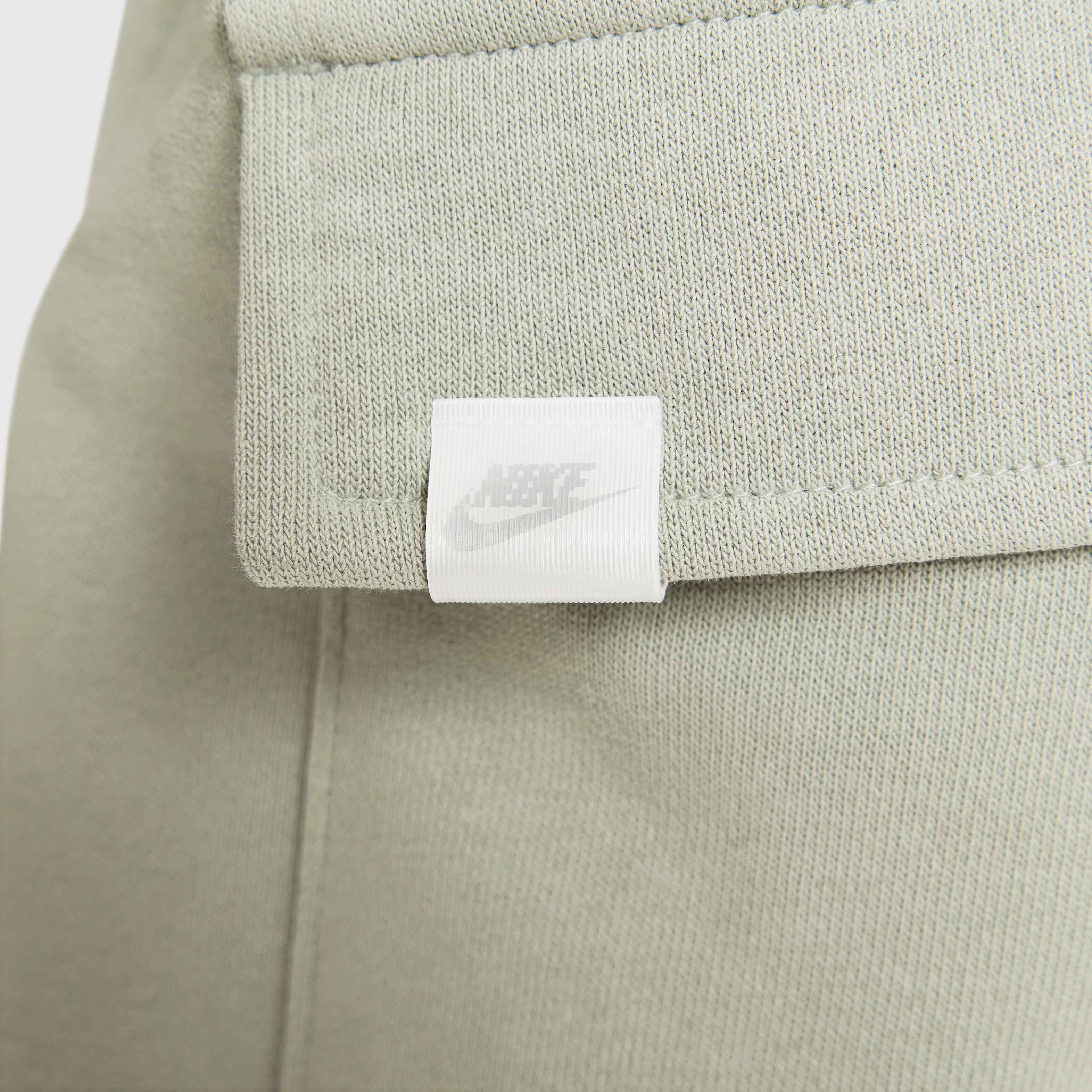 نايكي سبورتسوير image number 5