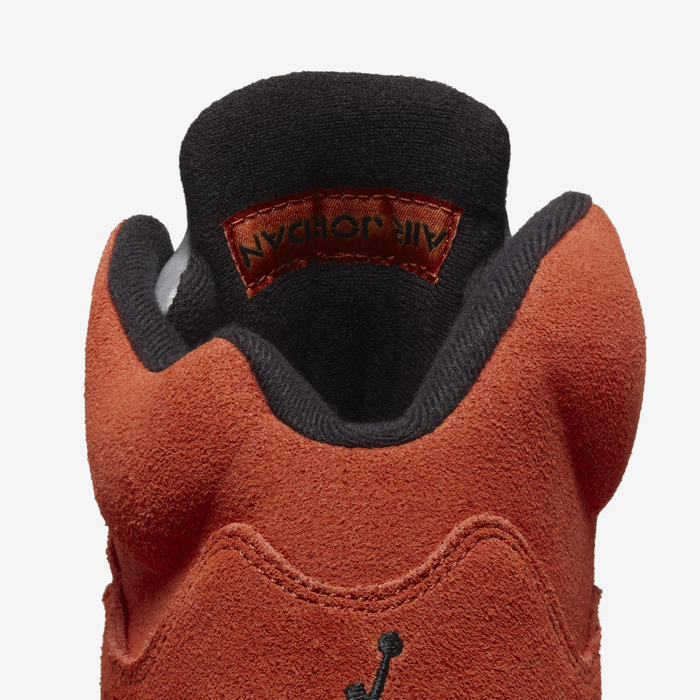 Air Jordan 5 Retro 'Lucky Green' image number 9 Air Jordan 5 Retro 'Lucky Green' image number 9