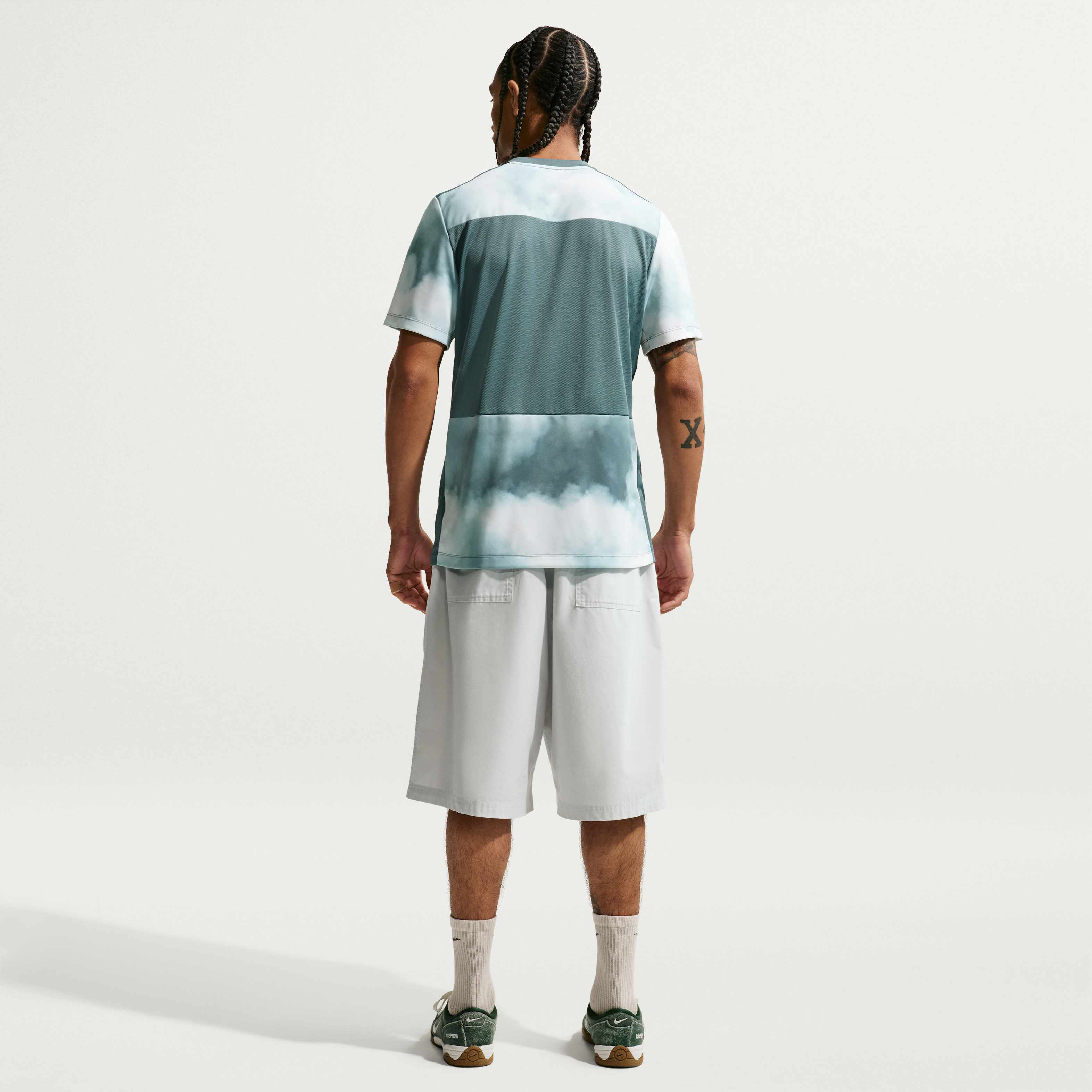 نايكي أكاديمي بلس image number 4