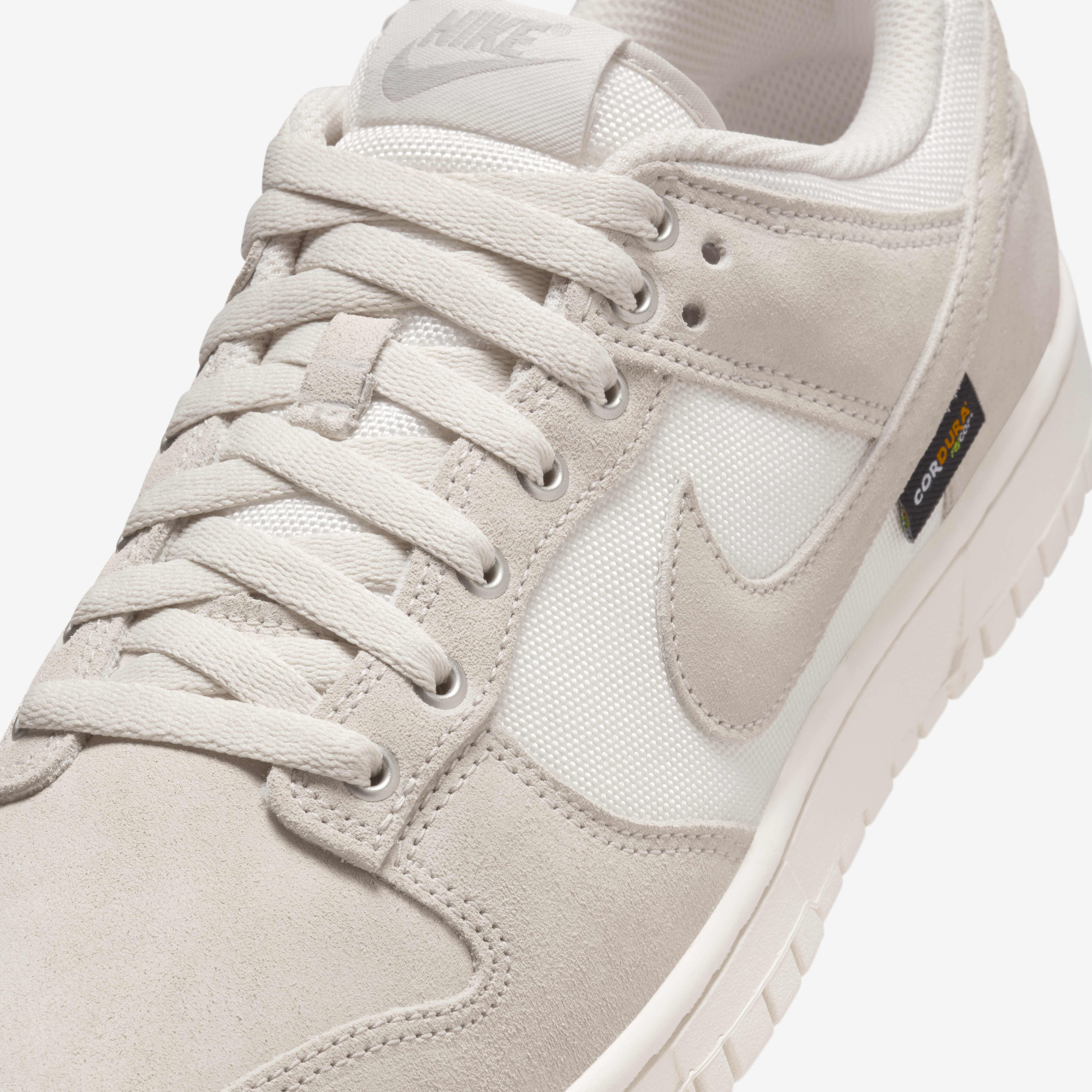 Nike Dunk Low image number 6