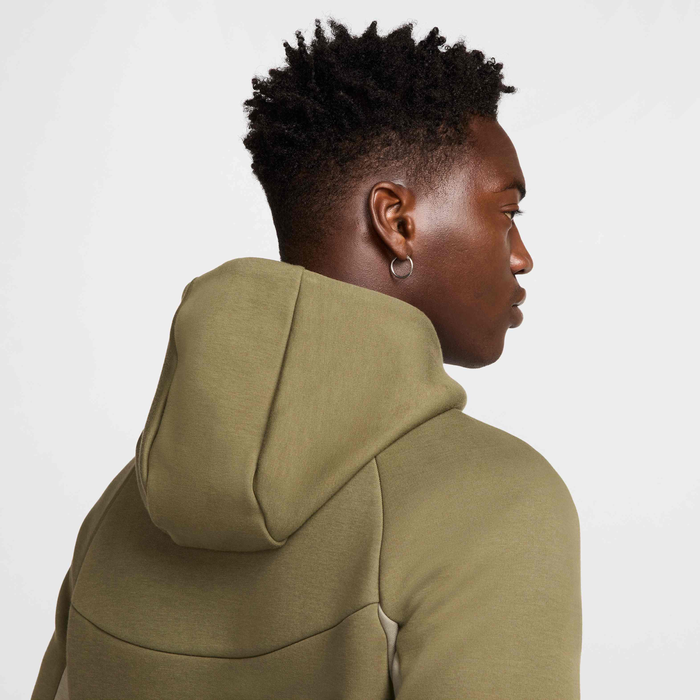 Nike Tech image number 9 Nike Tech image number 9