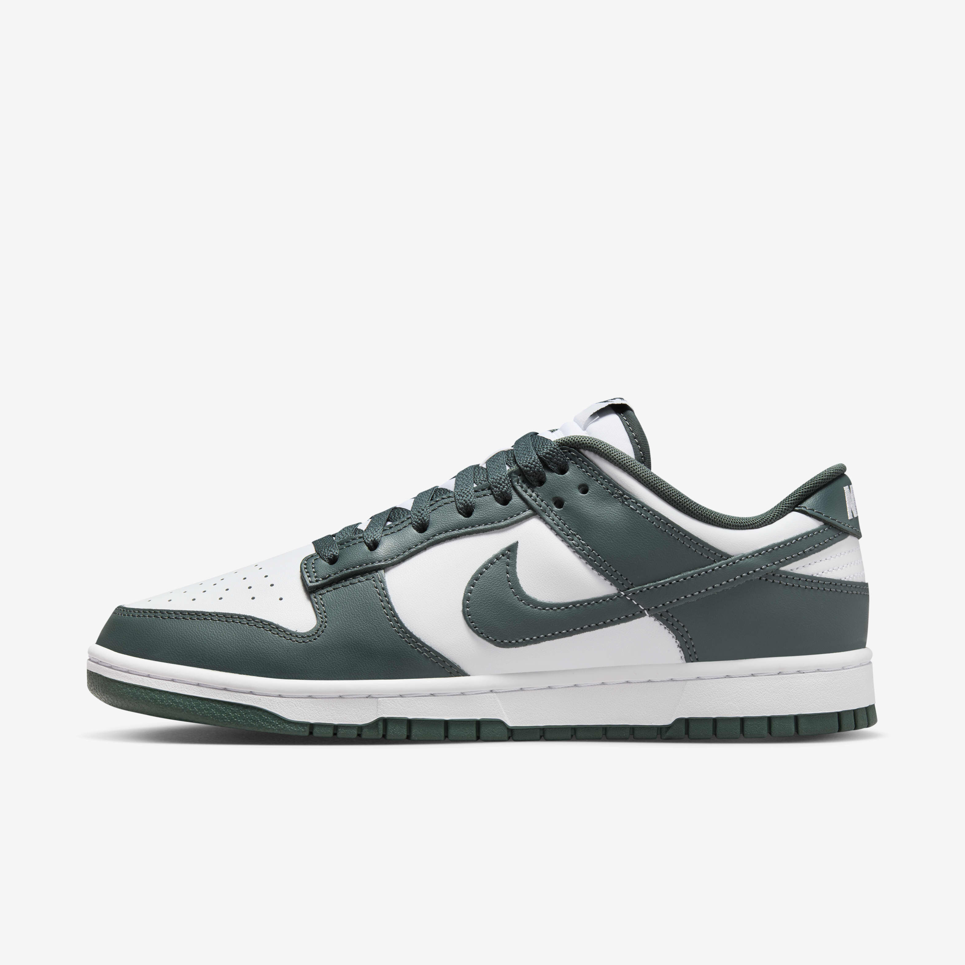 Nike Dunk Low Retro image number 0