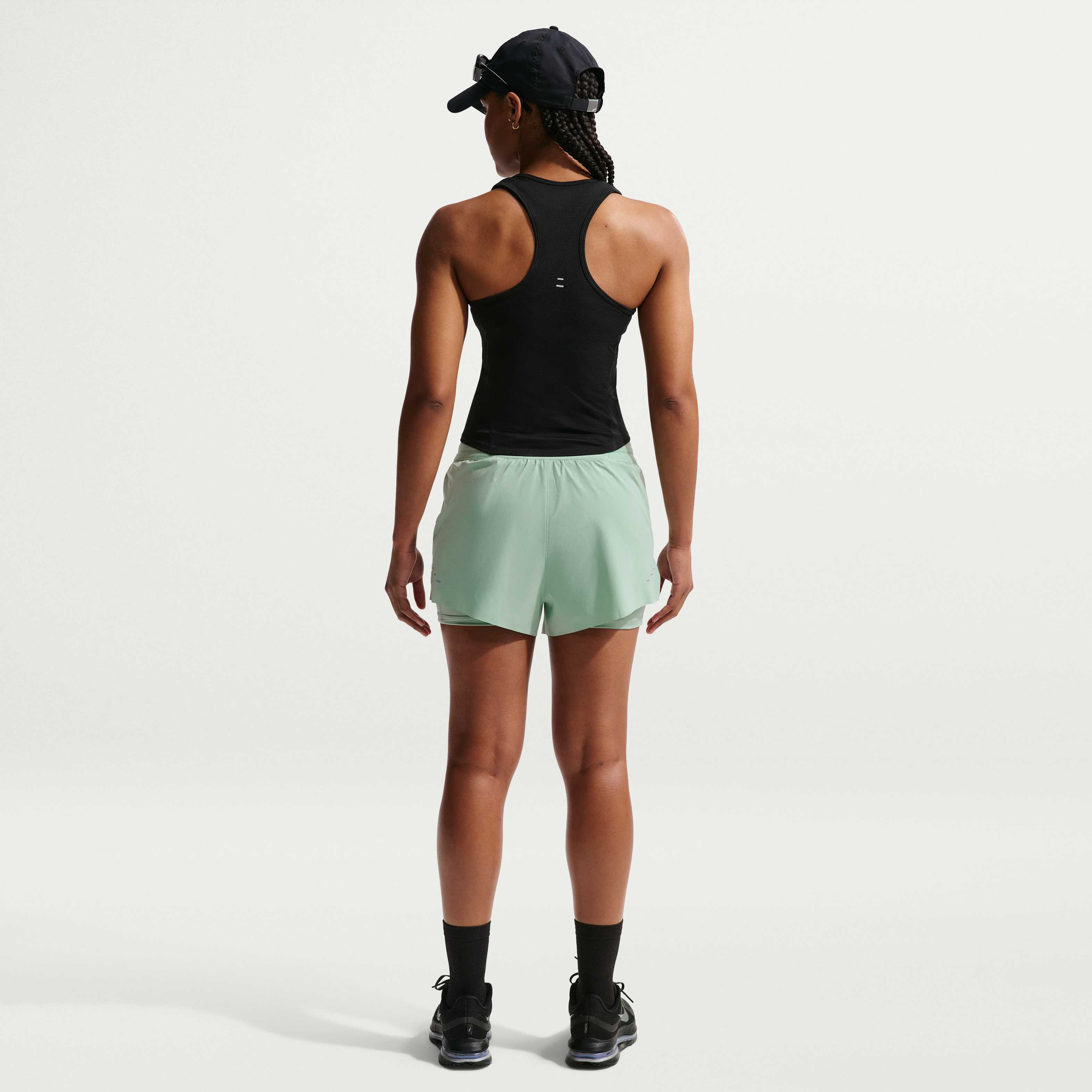 Nike Tempo image number 4