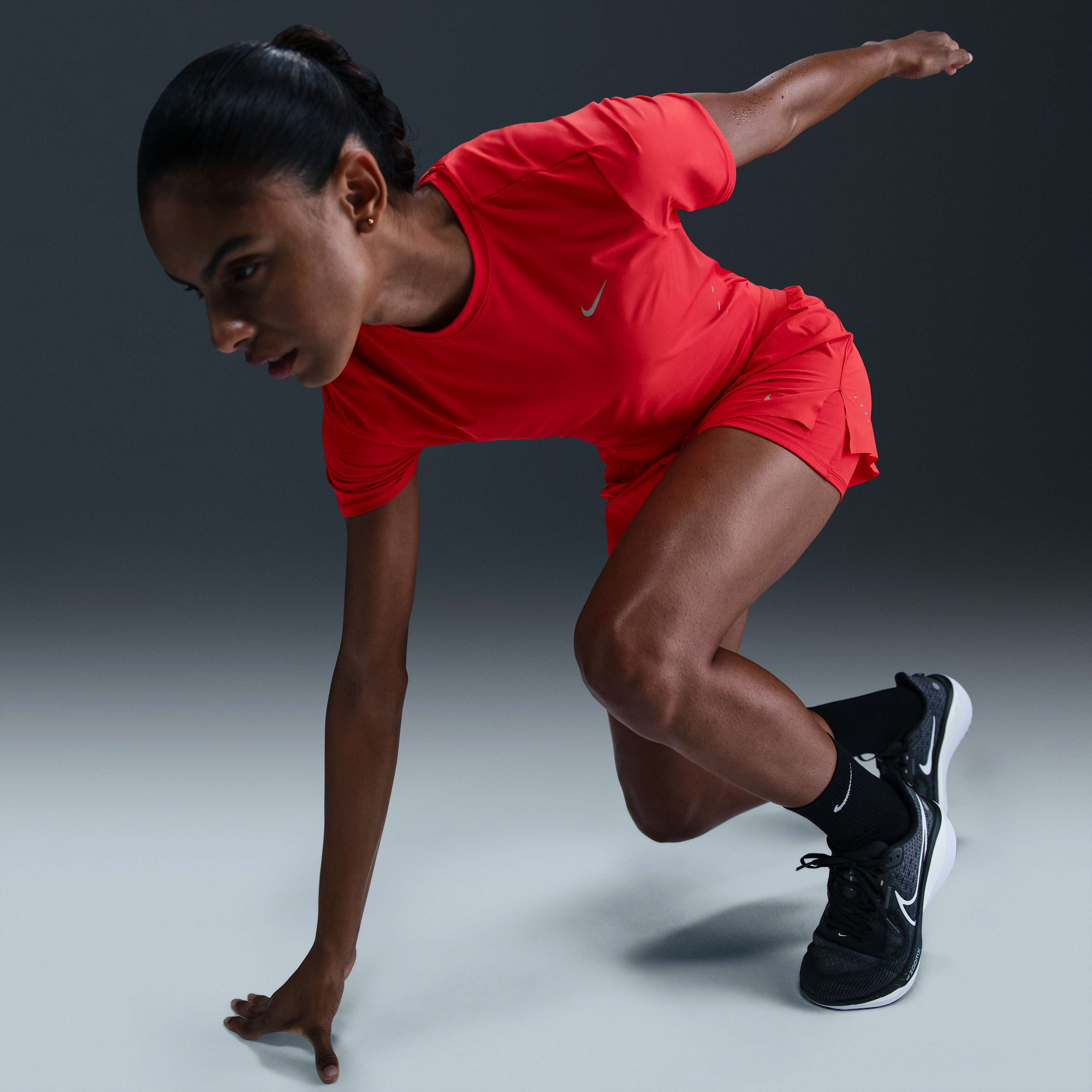 Nike Swift image number 2