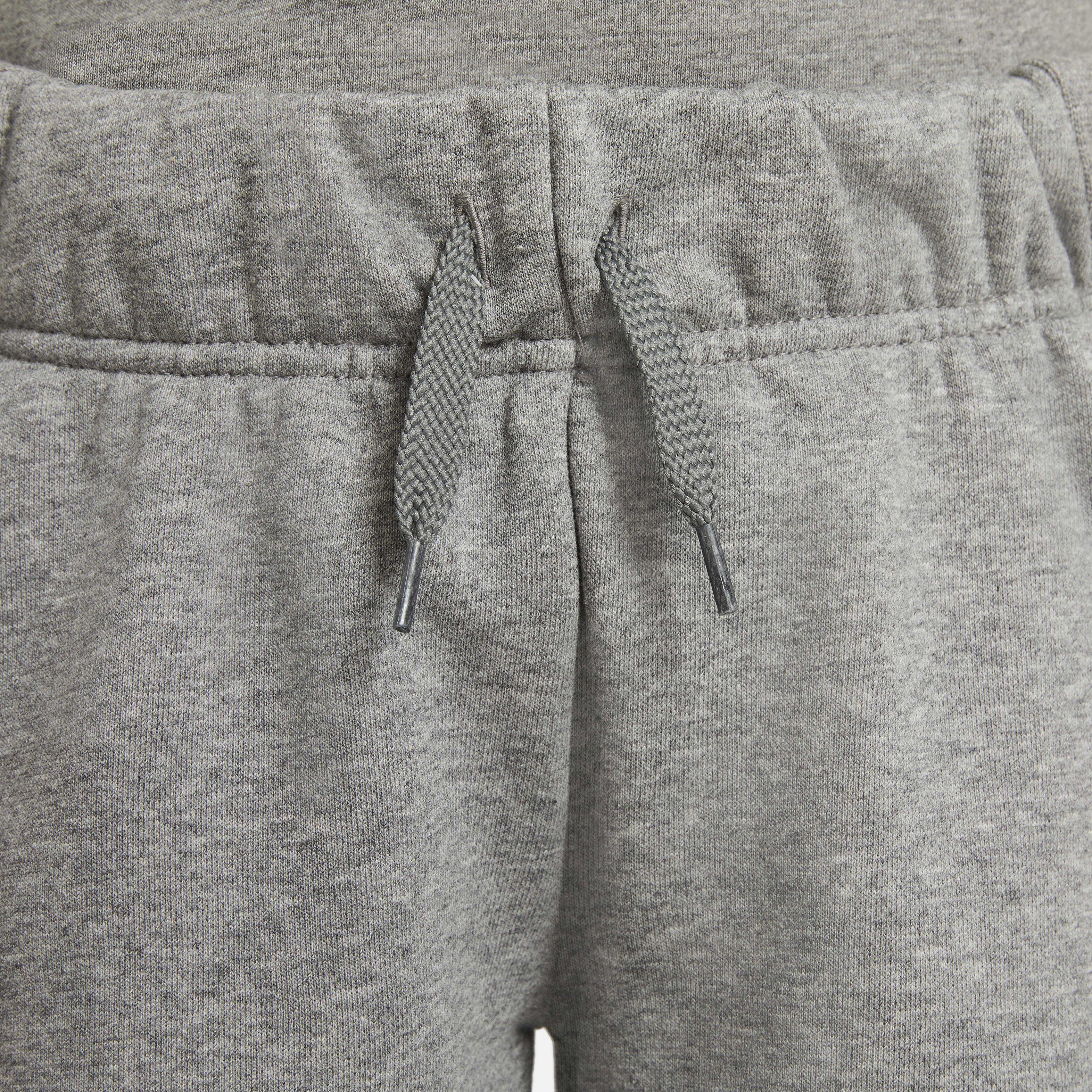 Nike Sportswear Club image number 3