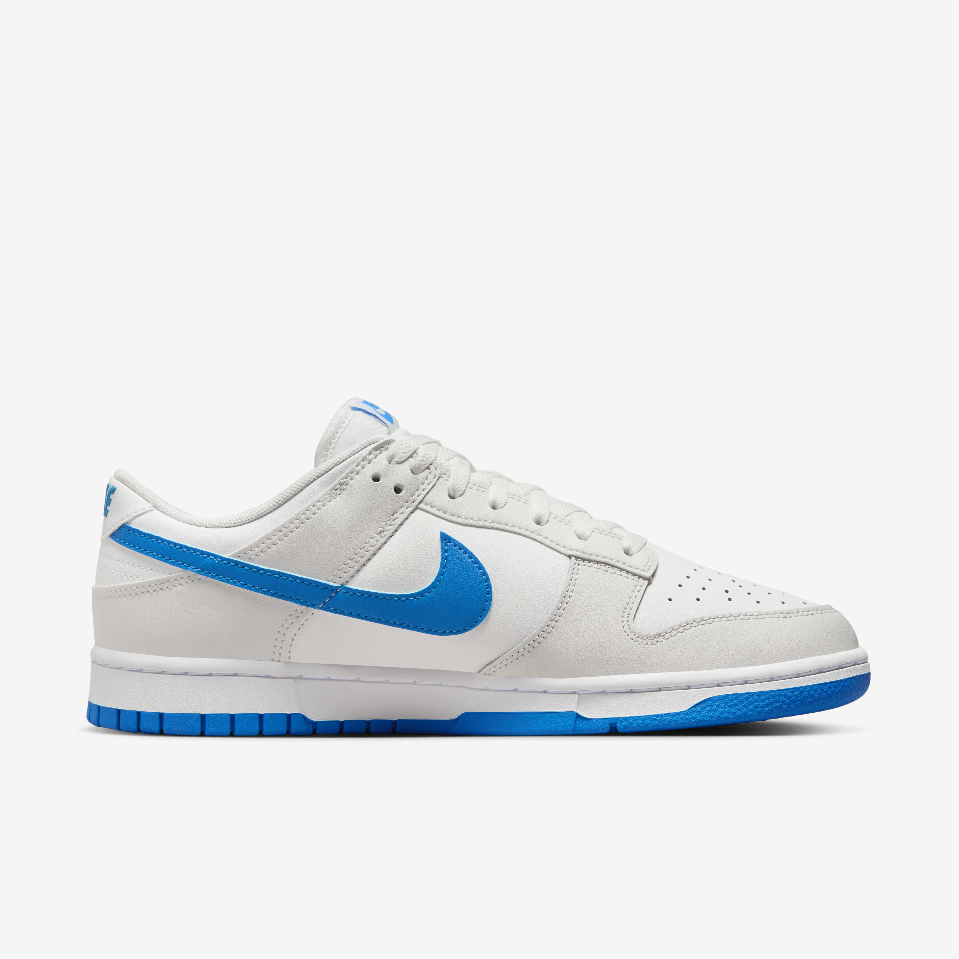 White nike shoes blue swoosh outlet